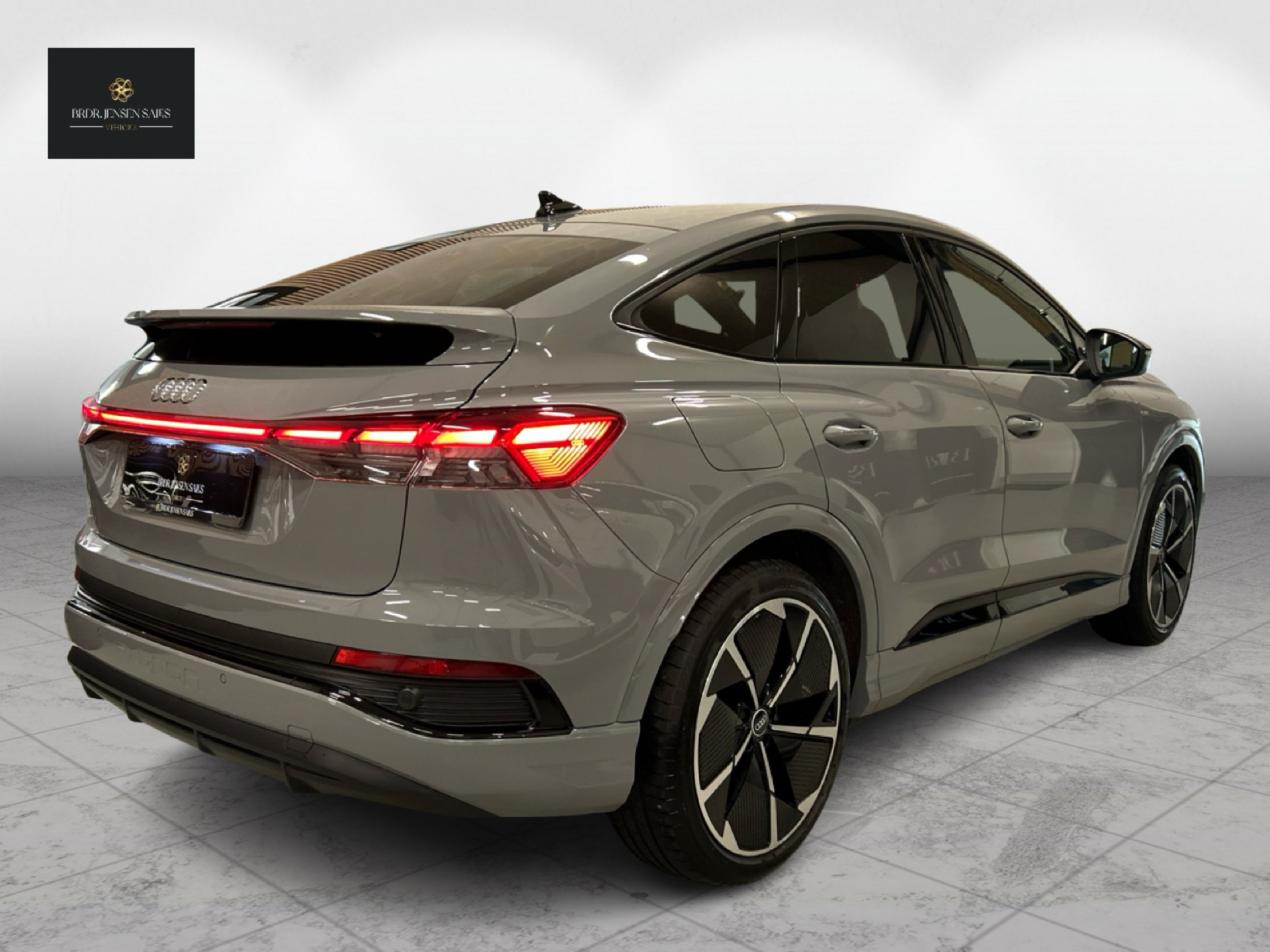 Billede af Audi Q4 Sportback 40 E-tron S Line 204HK 5d Aut.