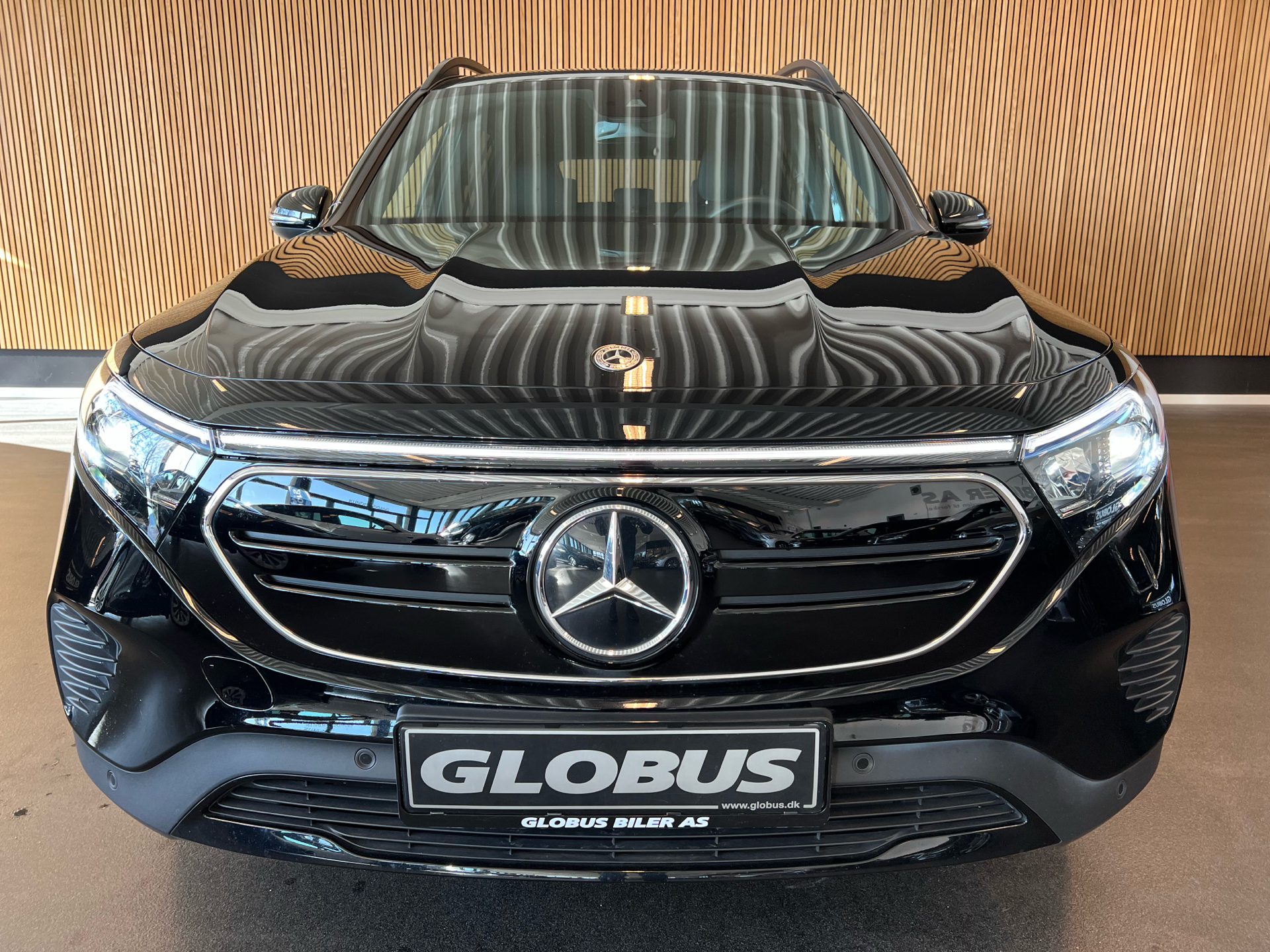 Billede af Mercedes-Benz EQB 250+ EL Progressive 7 pers. 190HK 5d Aut.
