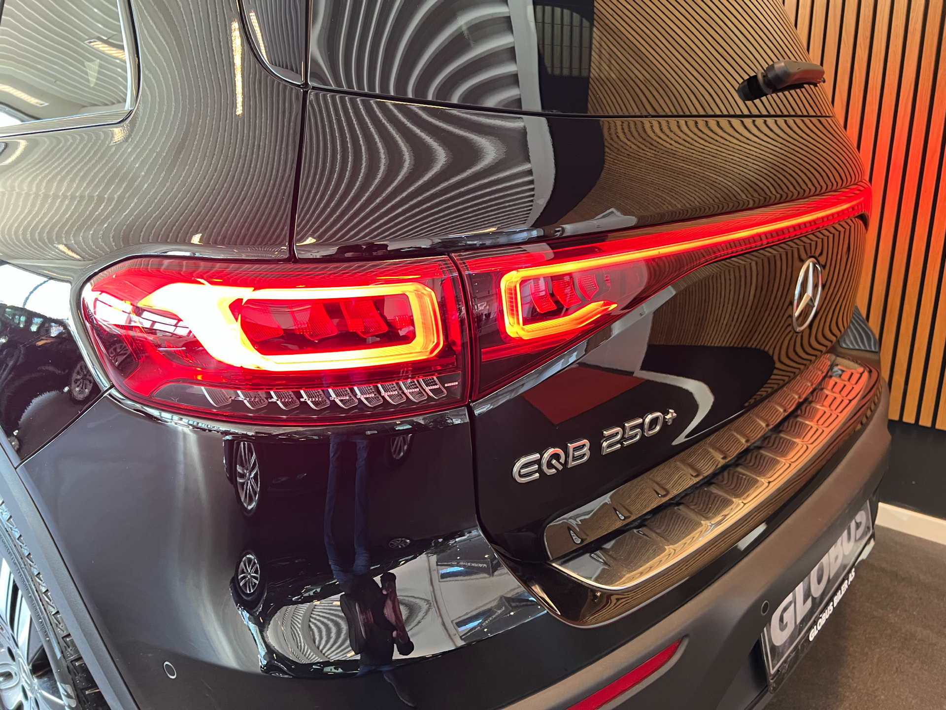 Billede af Mercedes-Benz EQB 250+ EL Progressive 7 pers. 190HK 5d Aut.