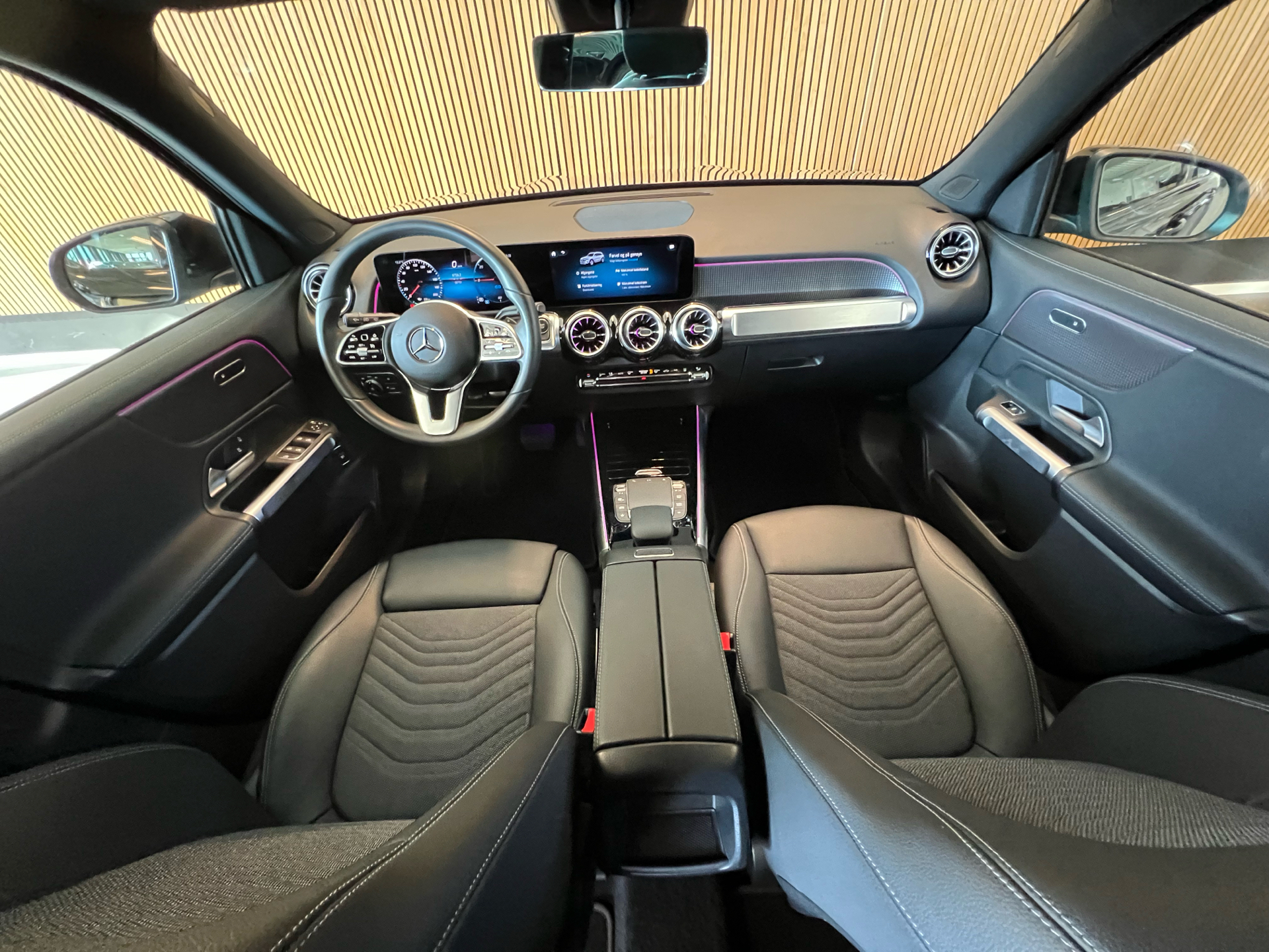 Billede af Mercedes-Benz EQB 250+ EL Progressive 7 pers. 190HK 5d Aut.