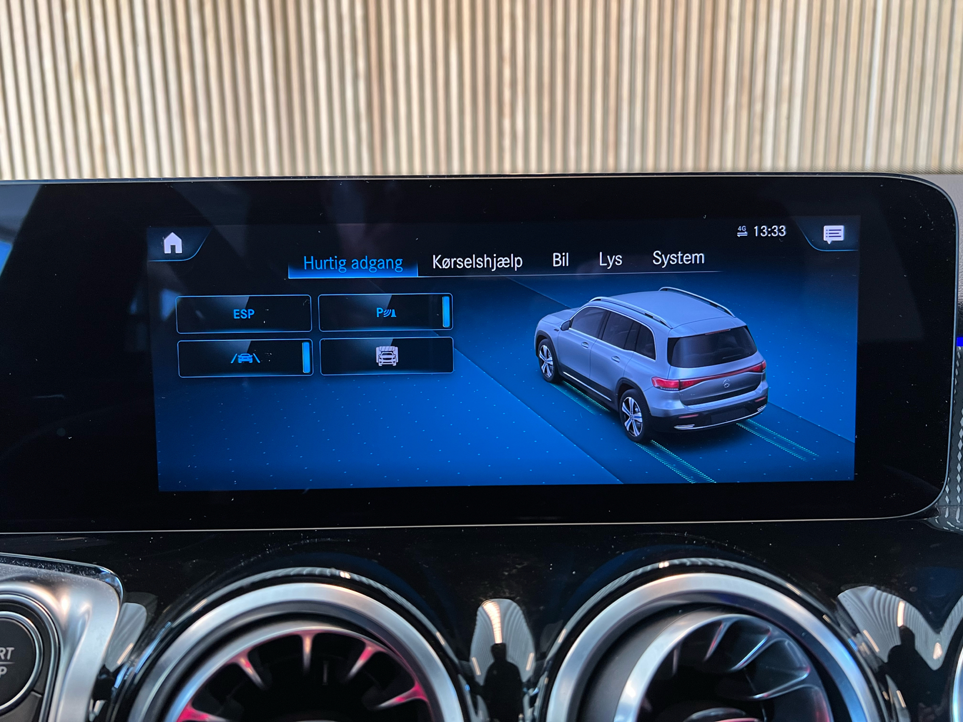 Billede af Mercedes-Benz EQB 250+ EL Progressive 7 pers. 190HK 5d Aut.