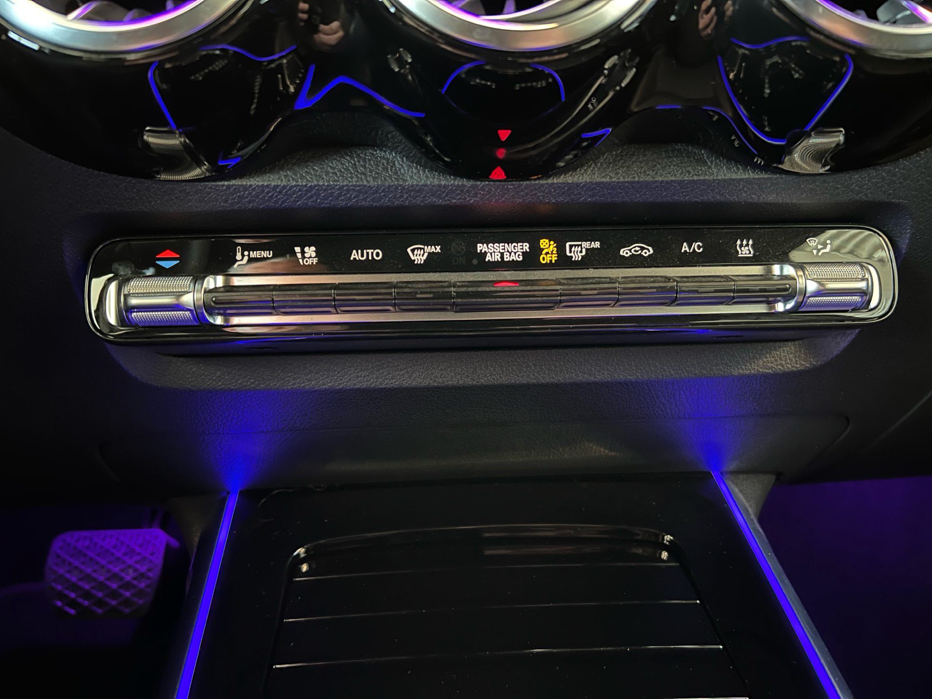 Billede af Mercedes-Benz EQB 250+ EL Progressive 7 pers. 190HK 5d Aut.