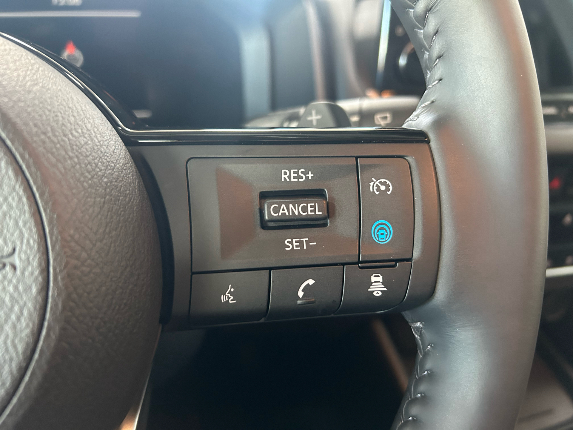Billede af Nissan Qashqai 1,3 MHEV  Mild hybrid N-Connecta X-Tronic 158HK 5d 7g Aut.