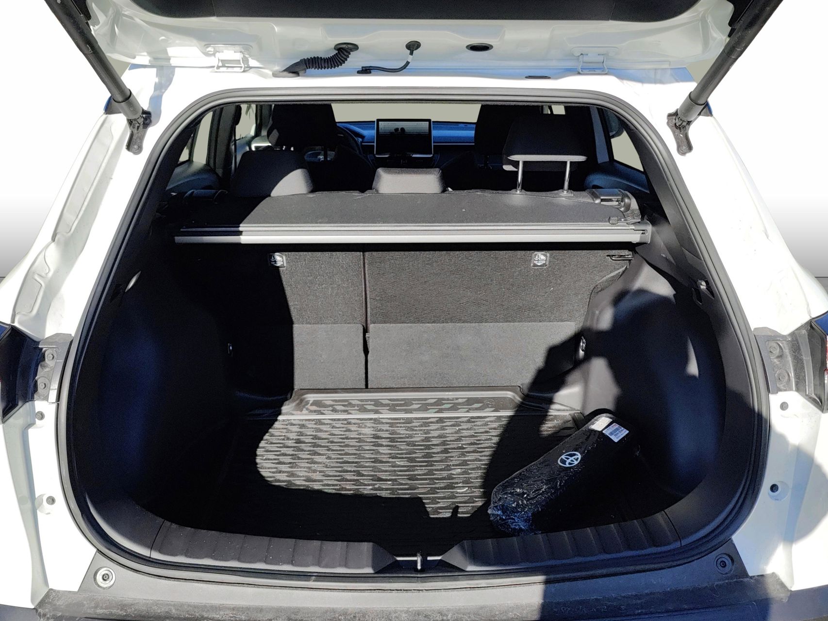 Billede af Toyota Corolla Cross 1,8 Hybrid Style Comfort 140HK 5d Aut.