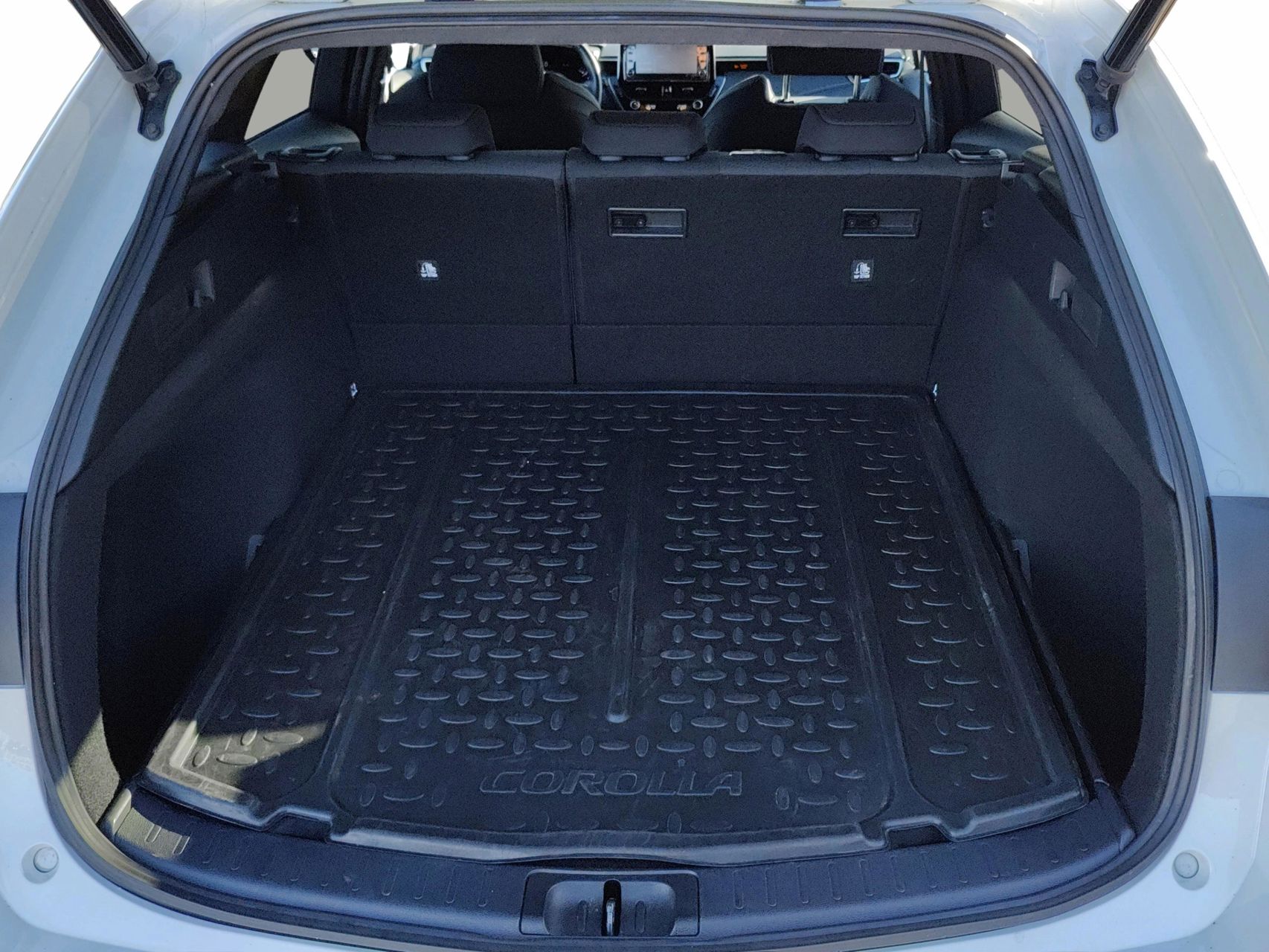 Billede af Toyota Corolla Touring Sports 1,8 Hybrid Active Smart E-CVT 122HK Stc Trinl. Gear