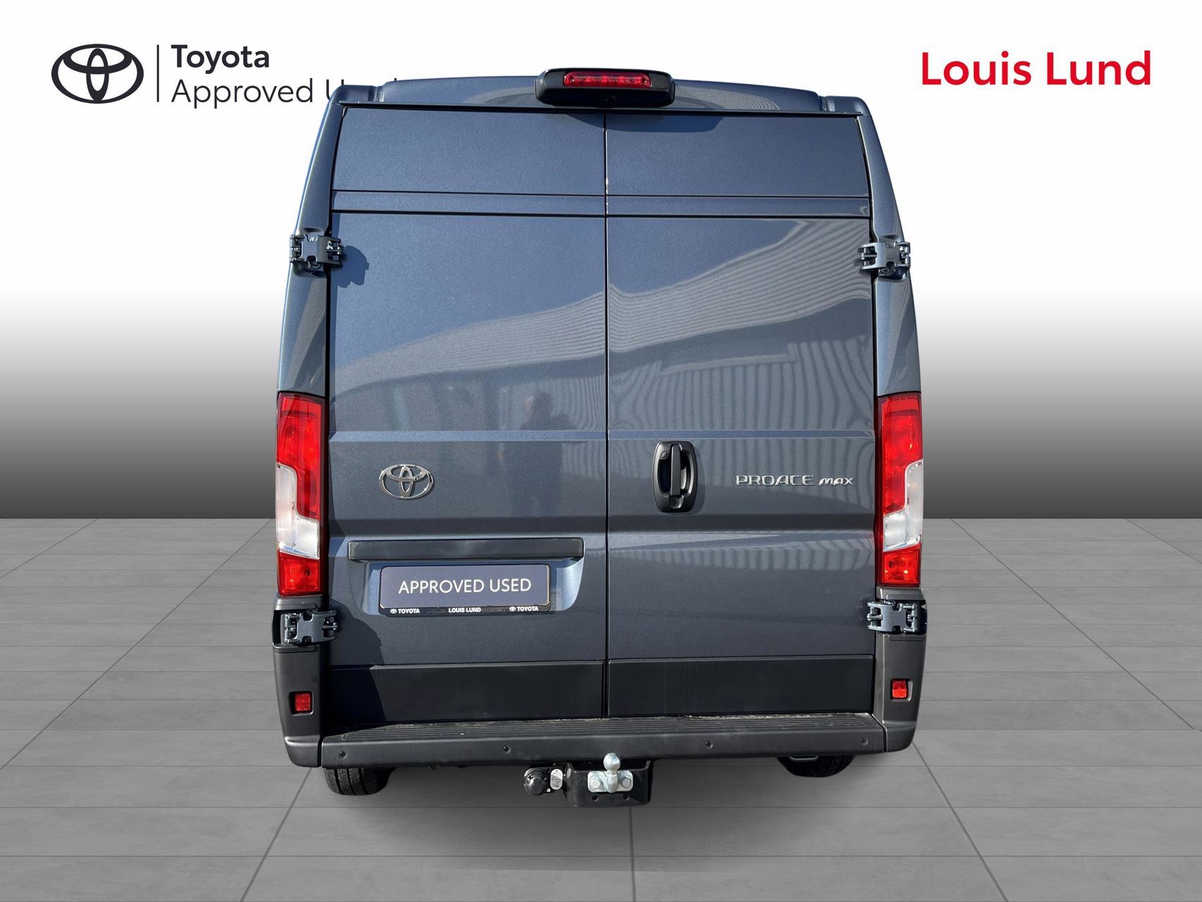 Billede af Toyota Proace Max Medium 2,2 D Comfort Master To skydedør m. højt tag 140HK Van 8g Aut.