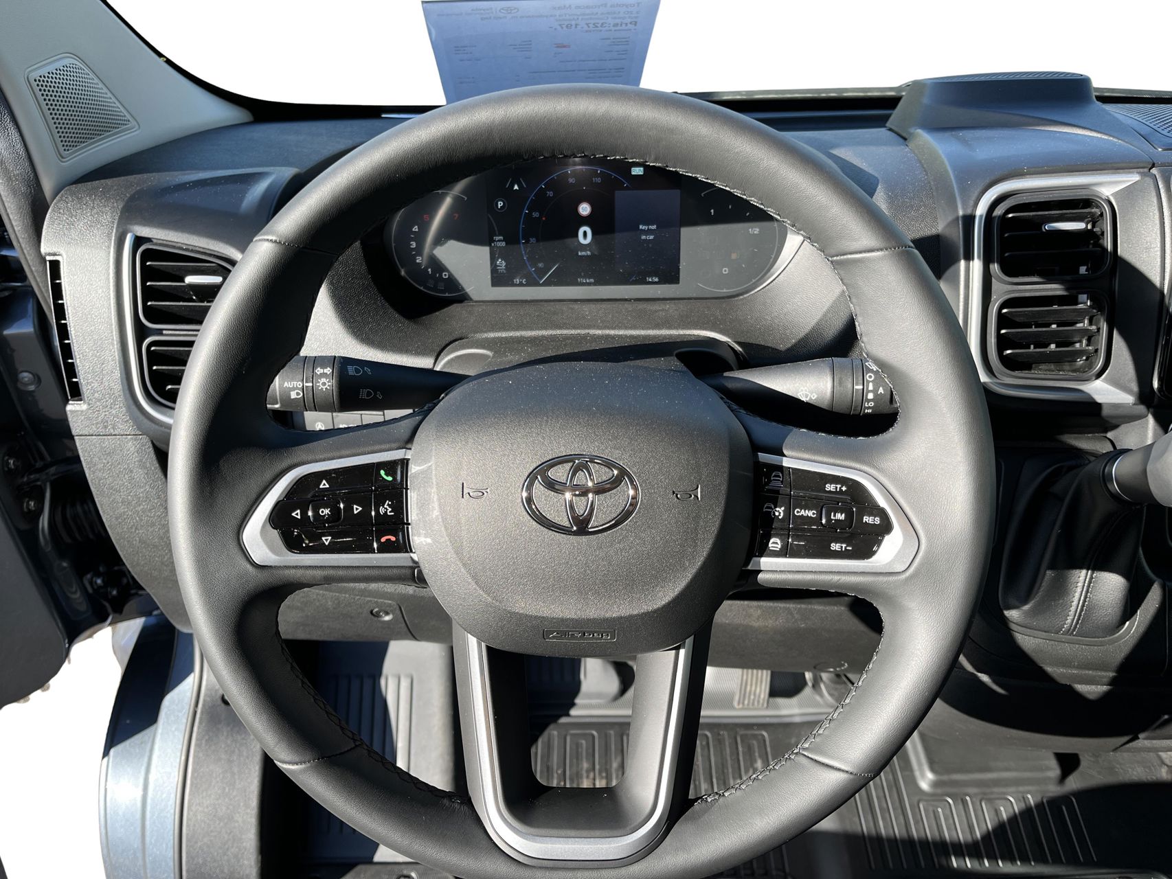 Billede af Toyota Proace Max Medium 2,2 D Comfort Master To skydedør m. højt tag 140HK Van 8g Aut.