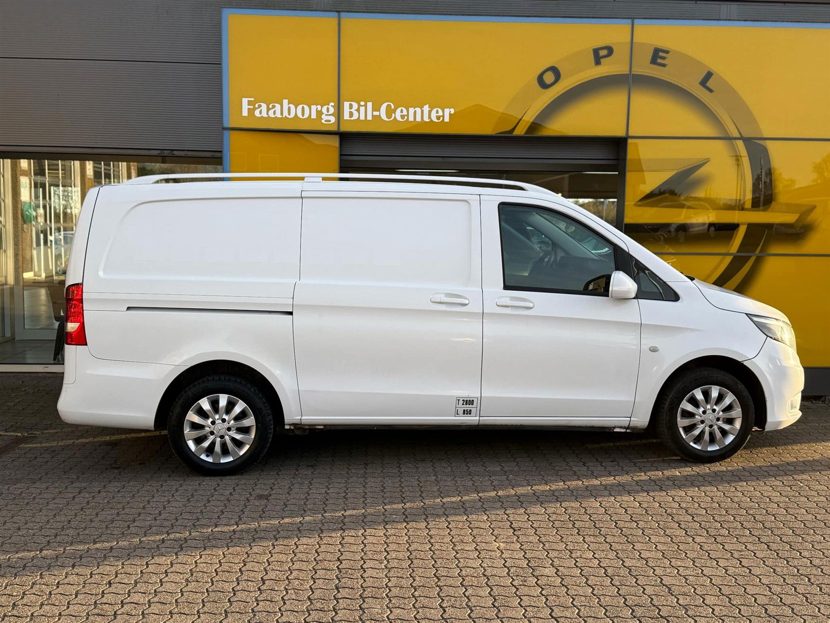 Billede af Mercedes-Benz Vito 114 Lang 2,1 CDI Basic 136HK Van