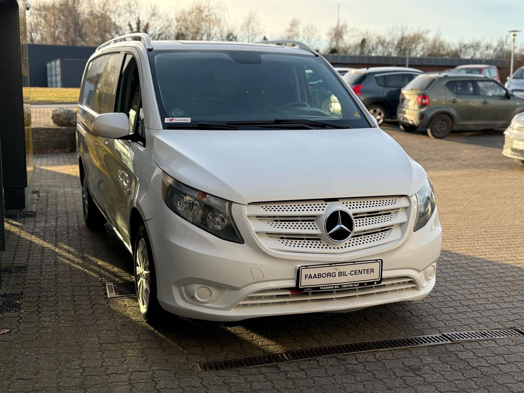 Billede af Mercedes-Benz Vito 114 Lang 2,1 CDI Basic 136HK Van