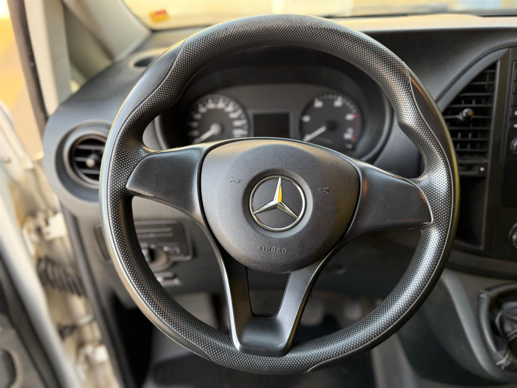 Billede af Mercedes-Benz Vito 114 Lang 2,1 CDI Basic 136HK Van