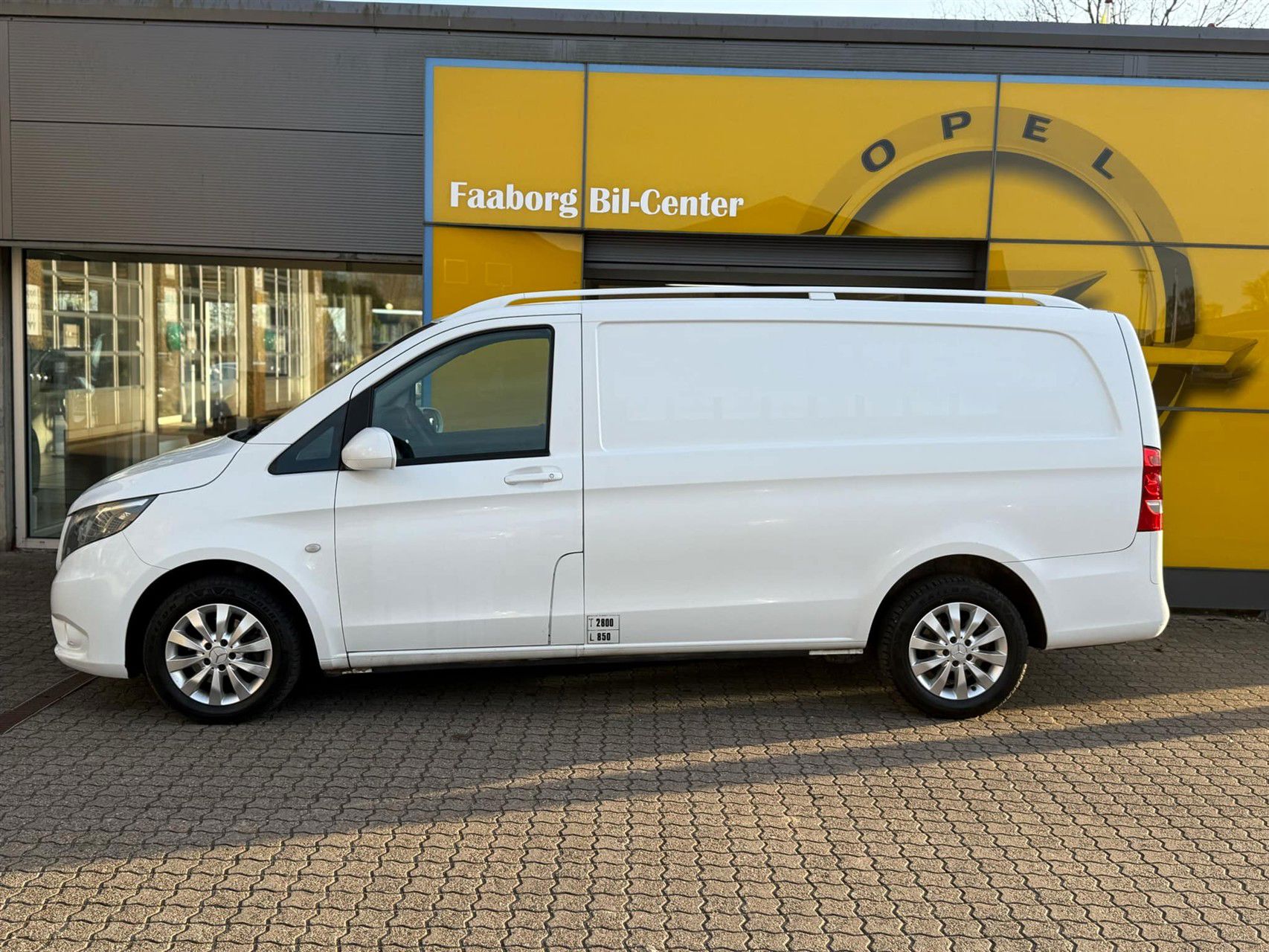 Billede af Mercedes-Benz Vito 114 Lang 2,1 CDI Basic 136HK Van