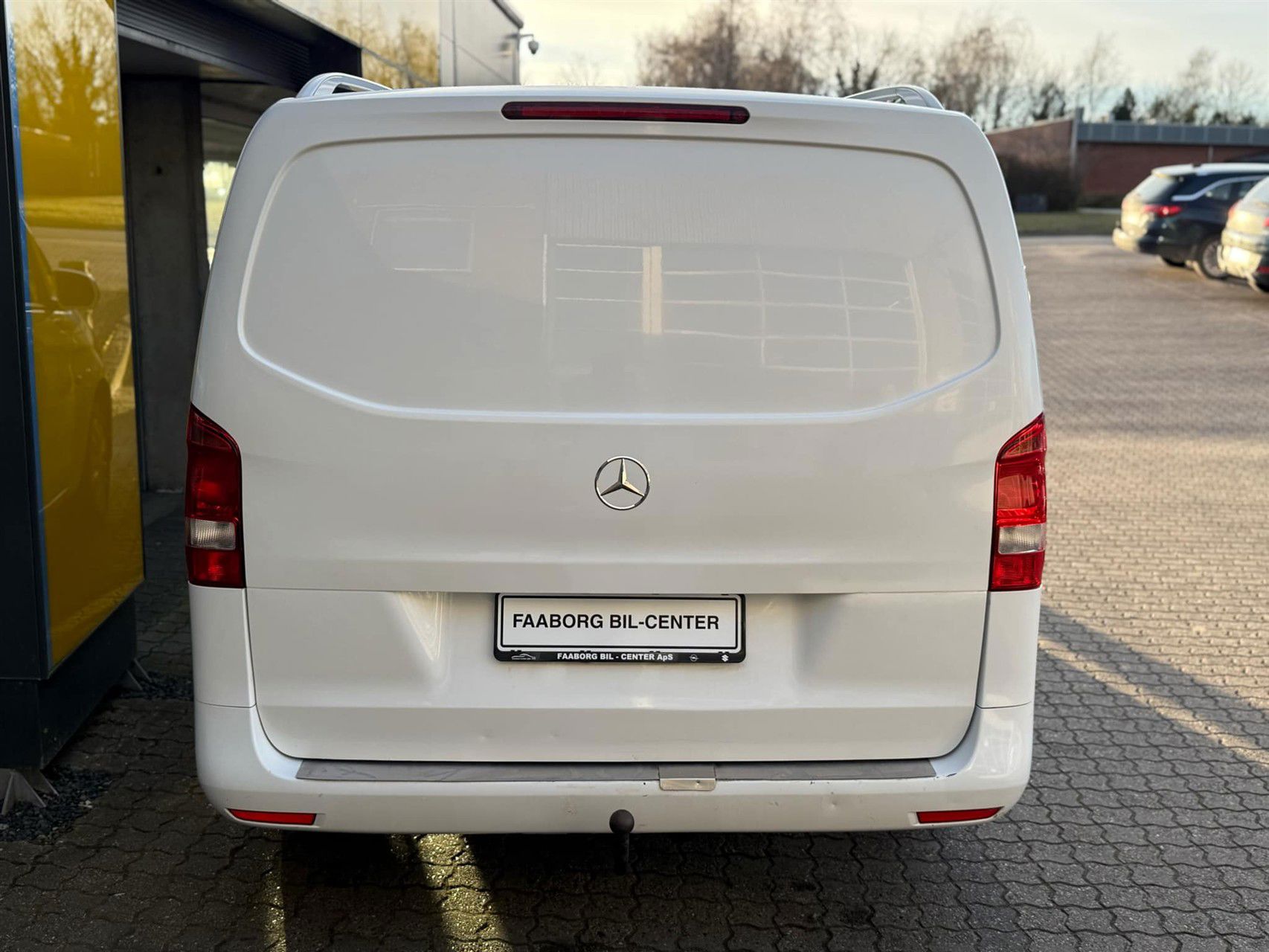 Billede af Mercedes-Benz Vito 114 Lang 2,1 CDI Basic 136HK Van