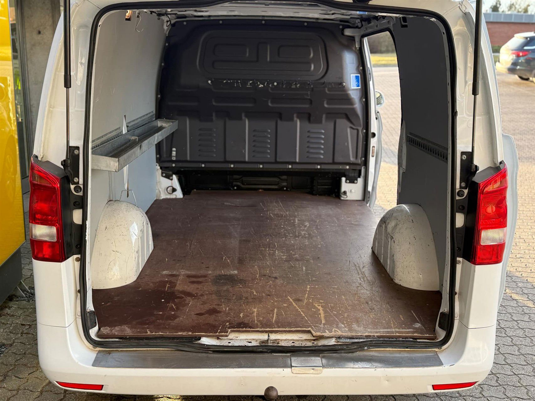 Billede af Mercedes-Benz Vito 114 Lang 2,1 CDI Basic 136HK Van