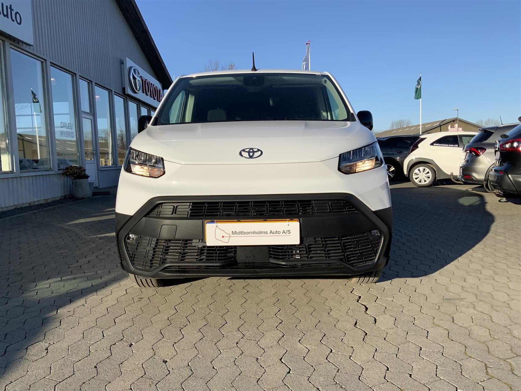 Billede af Toyota Proace City Electric Medium EL Comfort Master 1 Skydedør 136HK Van Aut.