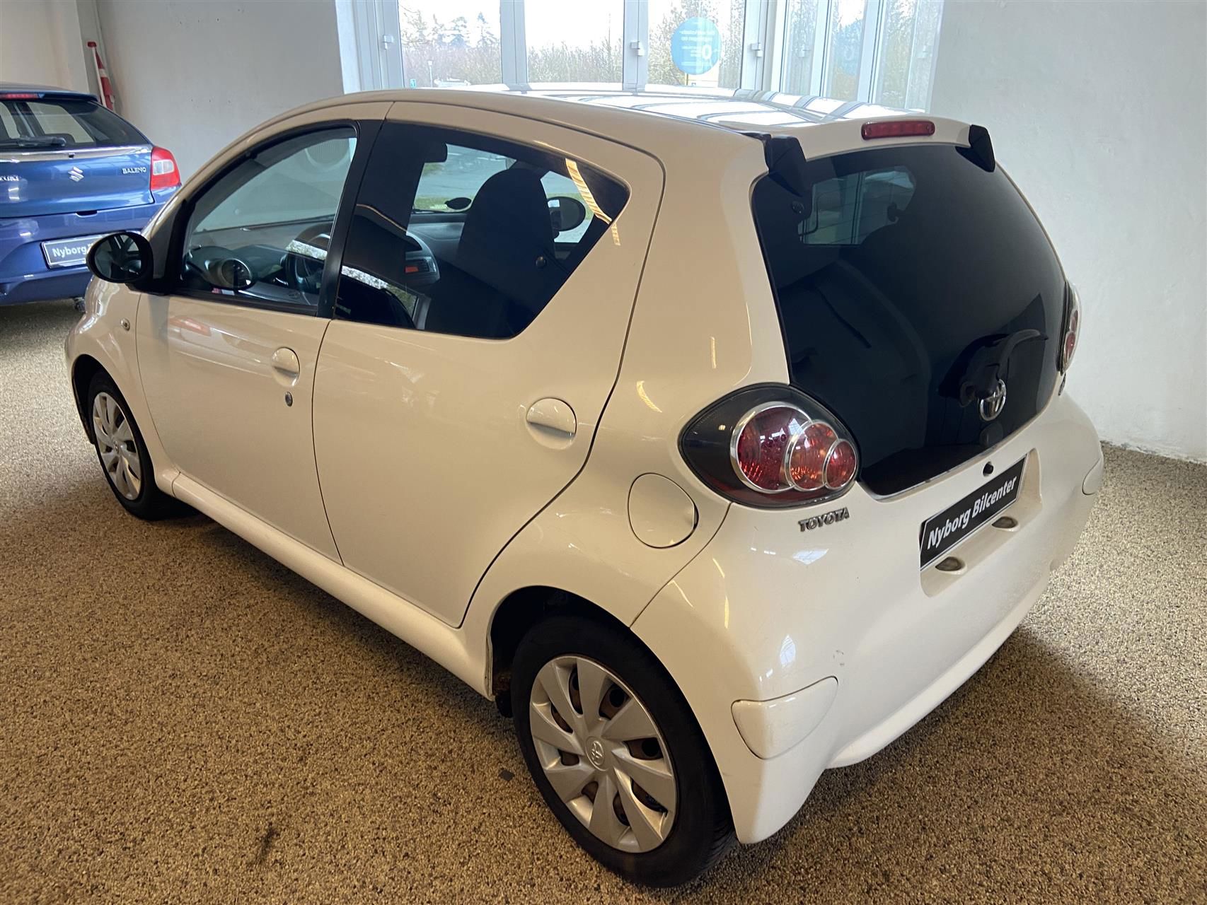 Billede af Toyota Aygo 1,0 VVT-I T2 Air Connect 68HK 5d
