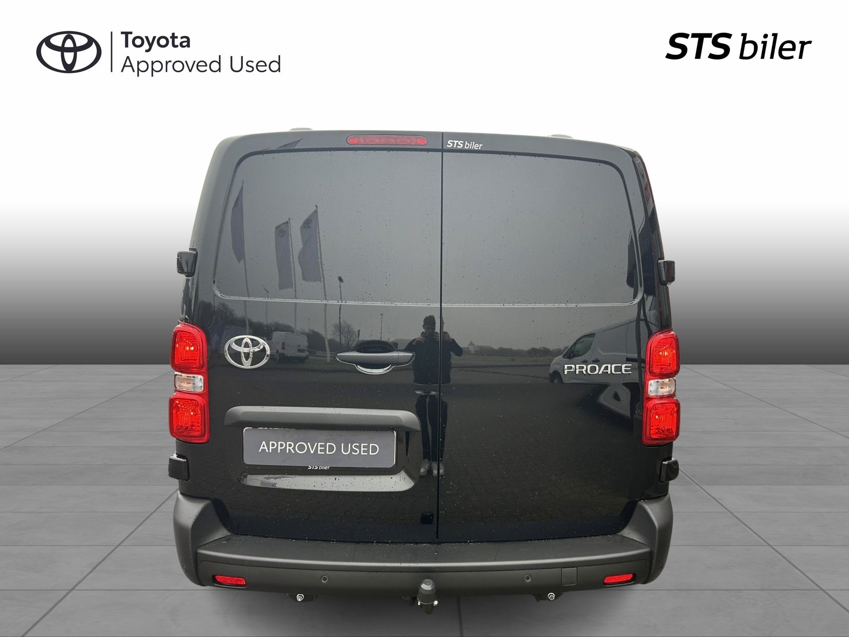 Billede af Toyota Proace Long 2,0 D Comfort Master To skydedør 144HK Van 8g Aut.