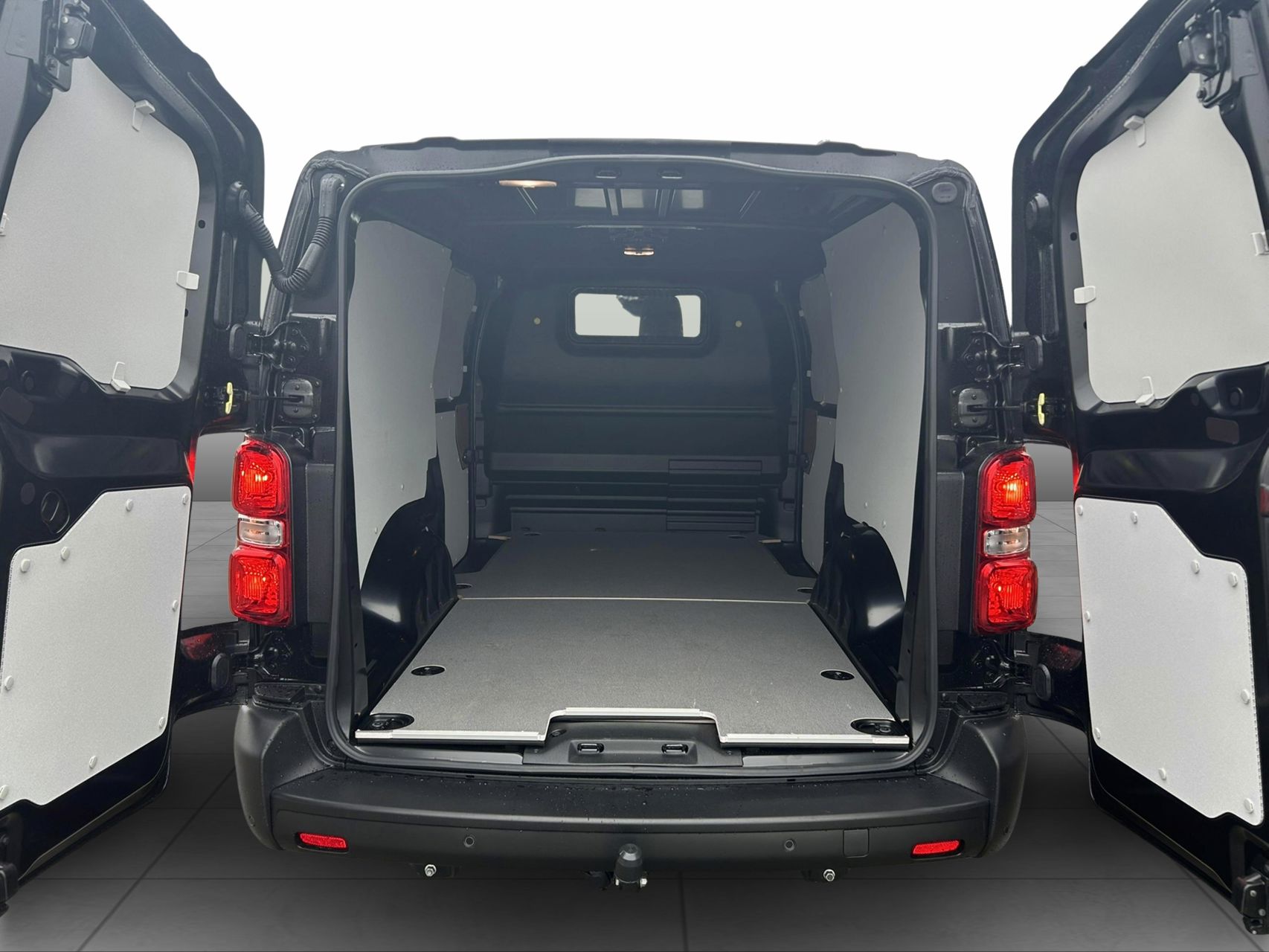 Billede af Toyota Proace Long 2,0 D Comfort Master To skydedør 144HK Van 8g Aut.