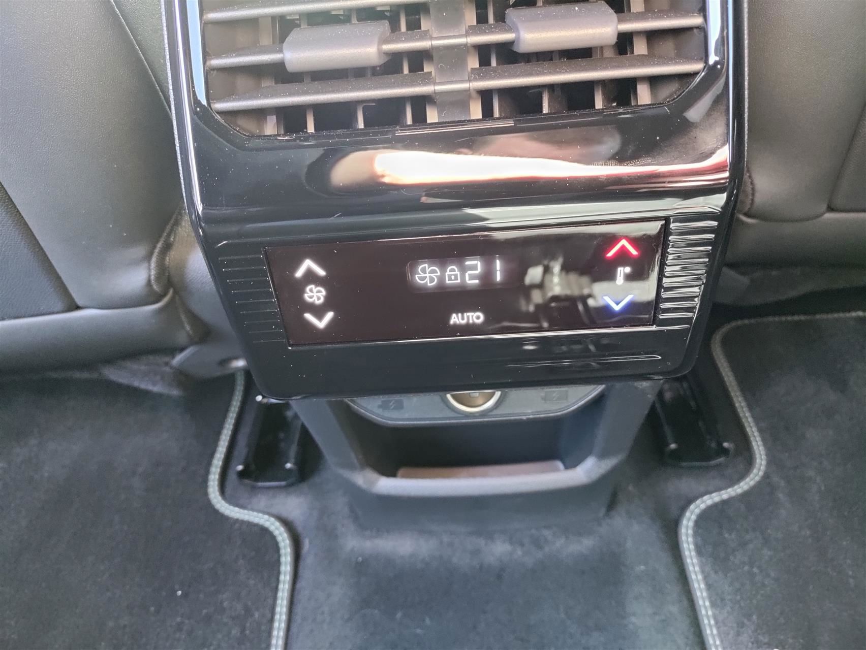 Billede af Peugeot e-5008 EL GT Pack 210HK 5d Aut.