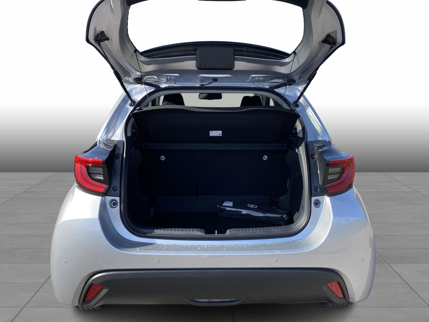 Billede af Toyota Yaris 1,5 Hybrid Style Technology 116HK 5d Trinl. Gear