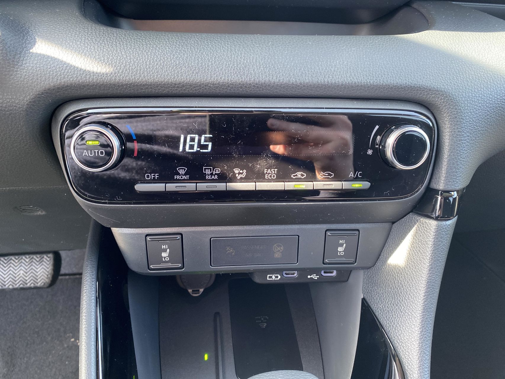 Billede af Toyota Yaris 1,5 Hybrid Style Technology 116HK 5d Trinl. Gear