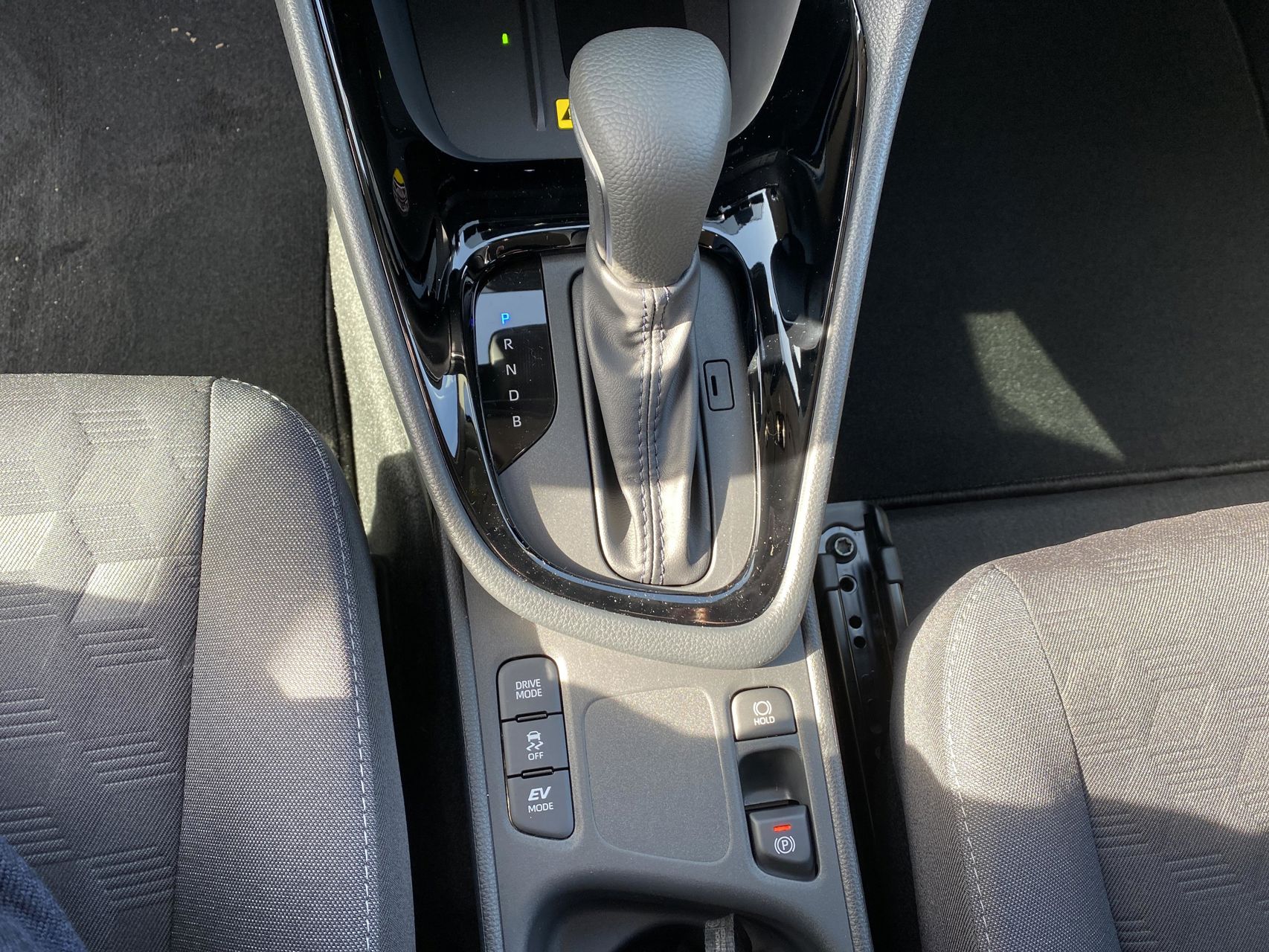 Billede af Toyota Yaris 1,5 Hybrid Style Technology 116HK 5d Trinl. Gear