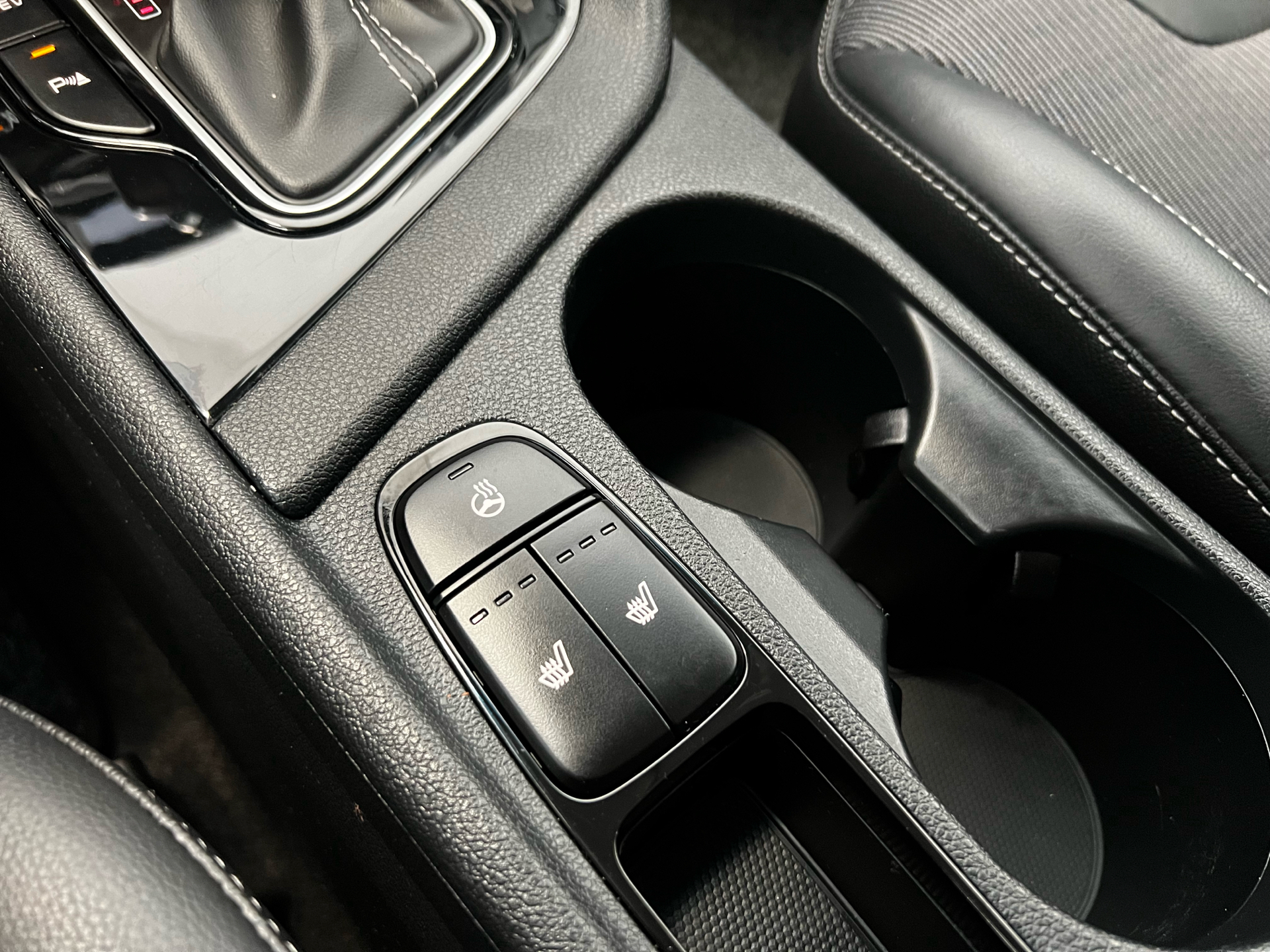 Billede af Kia Niro 1,6 GDI PHEV  Plugin-hybrid Advance DCT 141HK 5d 6g Aut.