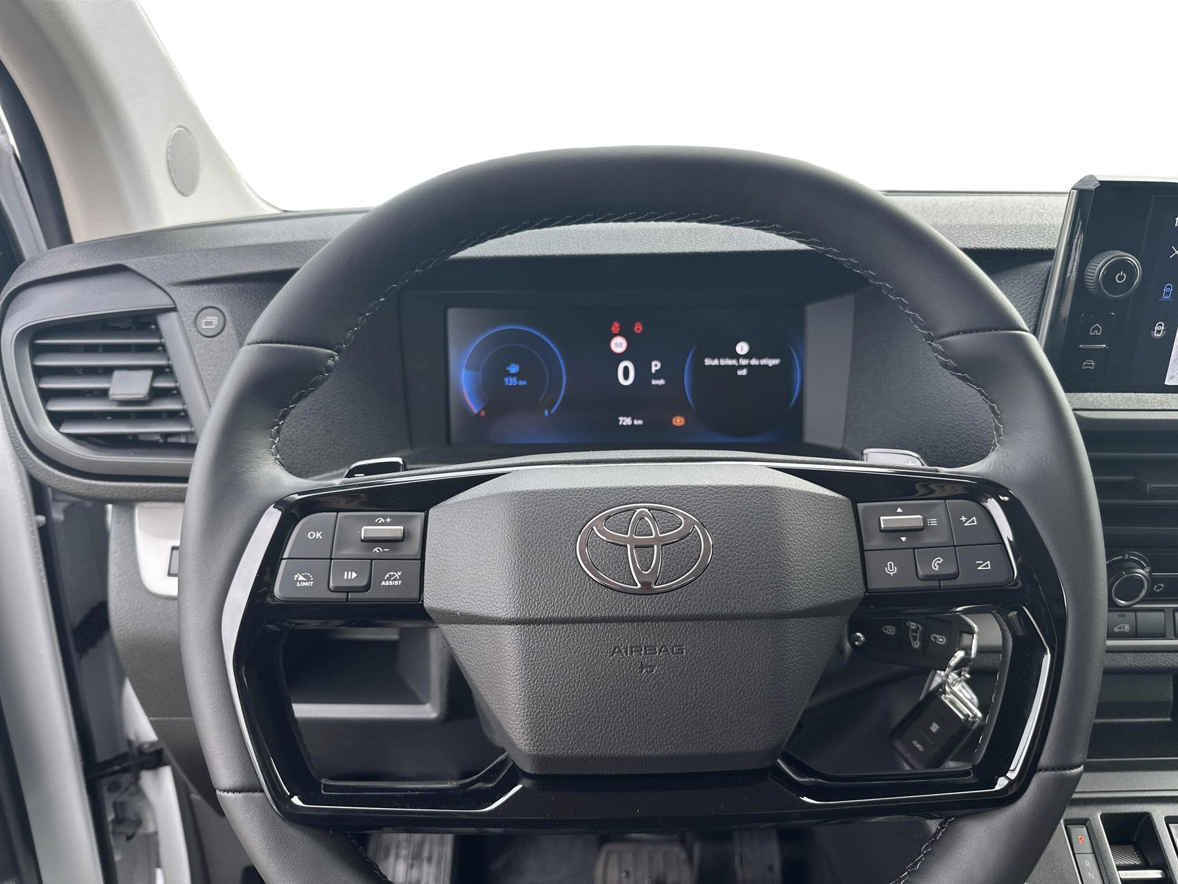 Billede af Toyota Proace Long 2,0 D Comfort Master To skydedør 144HK Van 8g Aut.