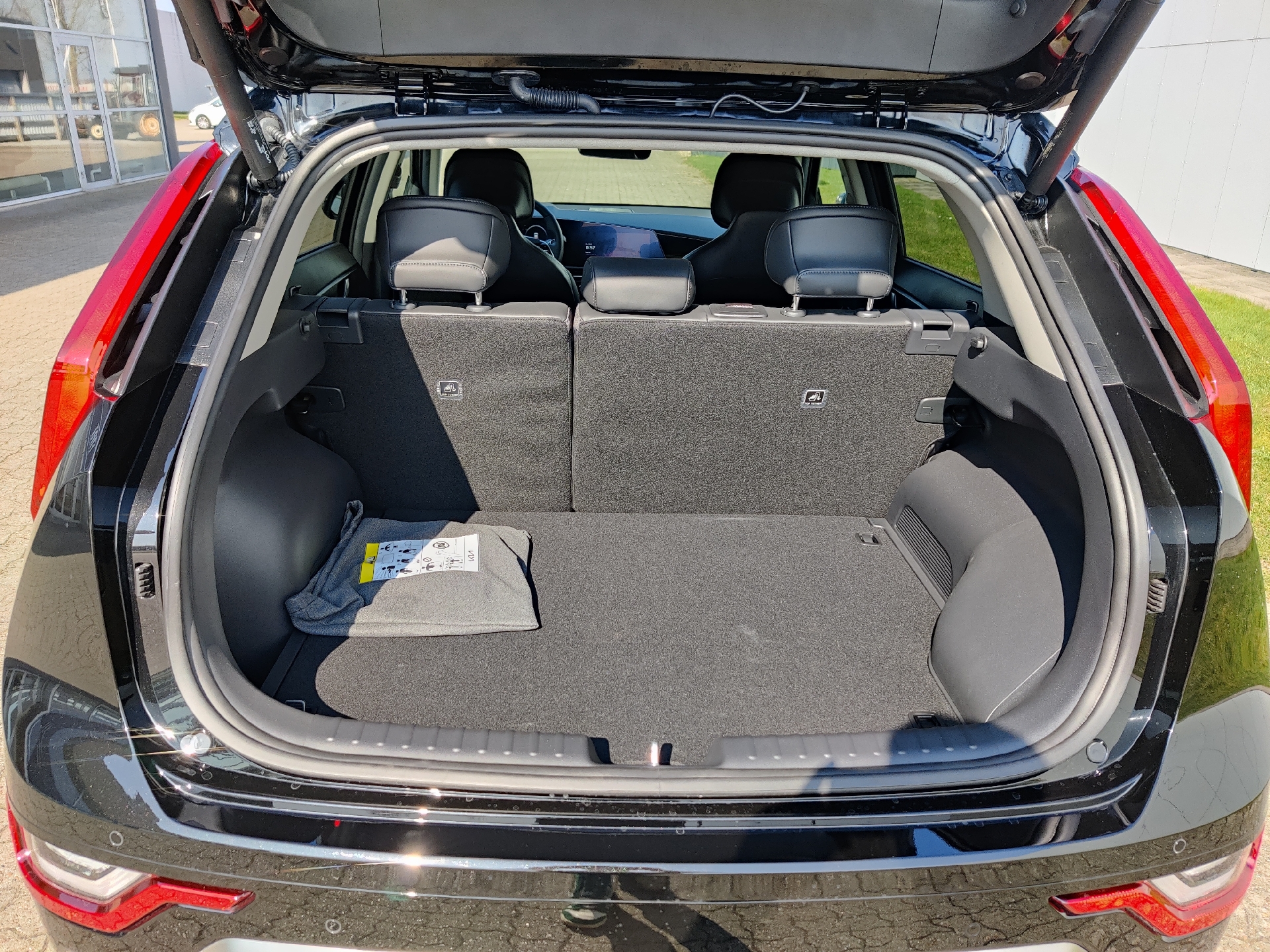 Billede af Kia Niro 1,6 GDI PHEV  Plugin-hybrid Upgrade DCT 183HK 5d 6g Aut.