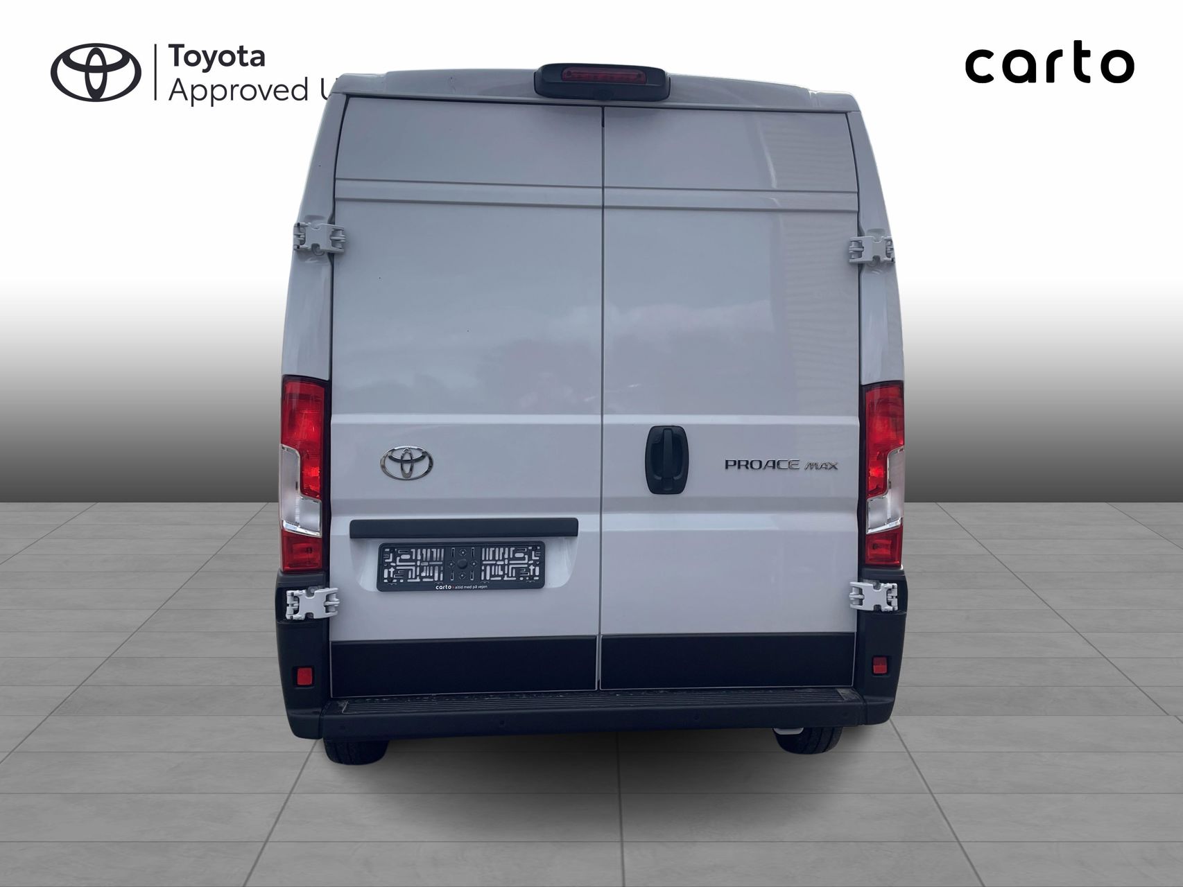 Billede af Toyota Proace Max Medium 2,2 D Comfort Master To skydedør m. højt tag 140HK Van 8g Aut.