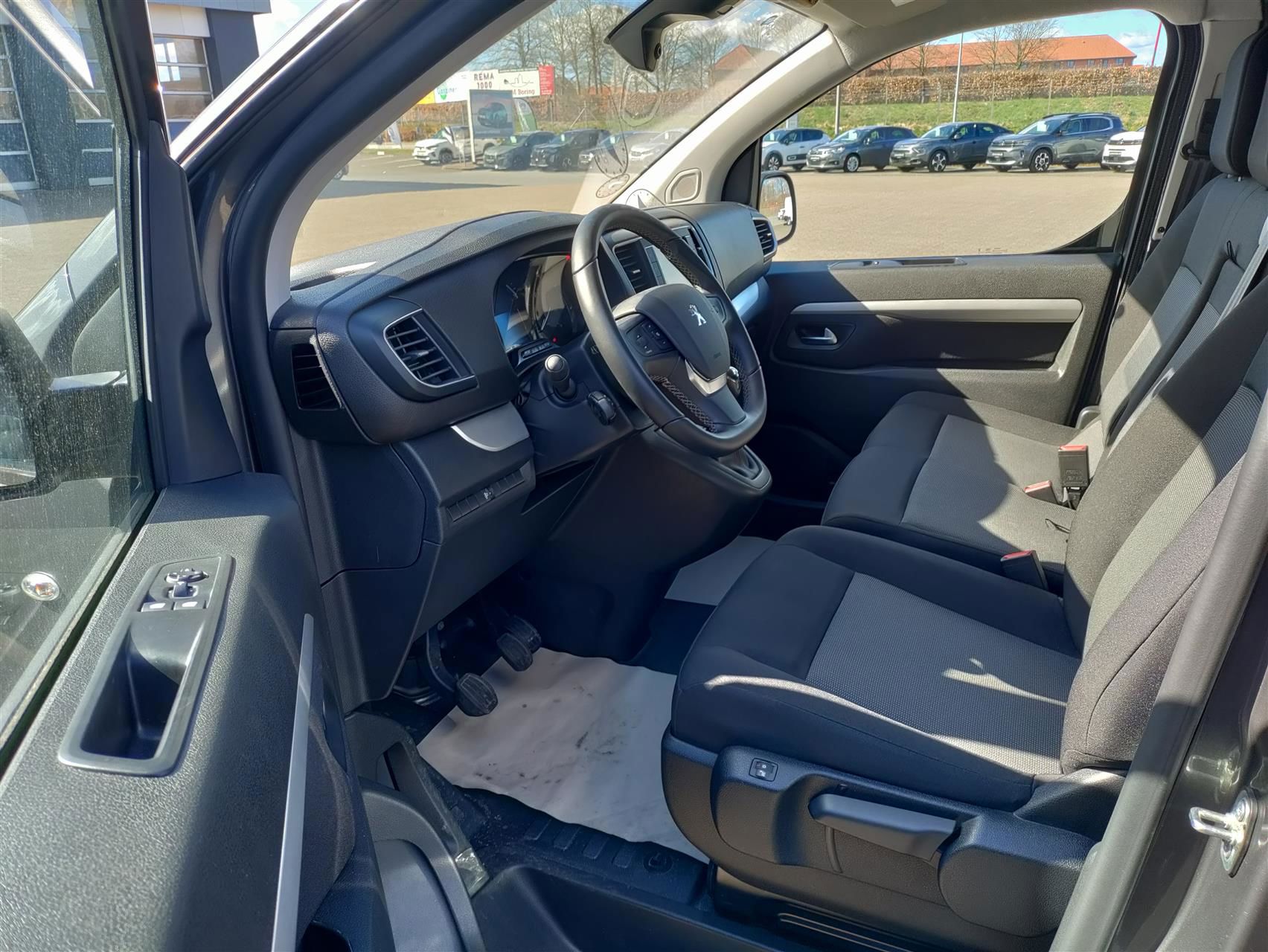 Billede af Peugeot Expert L2 2,0 BlueHDi Premium 144HK Van 6g
