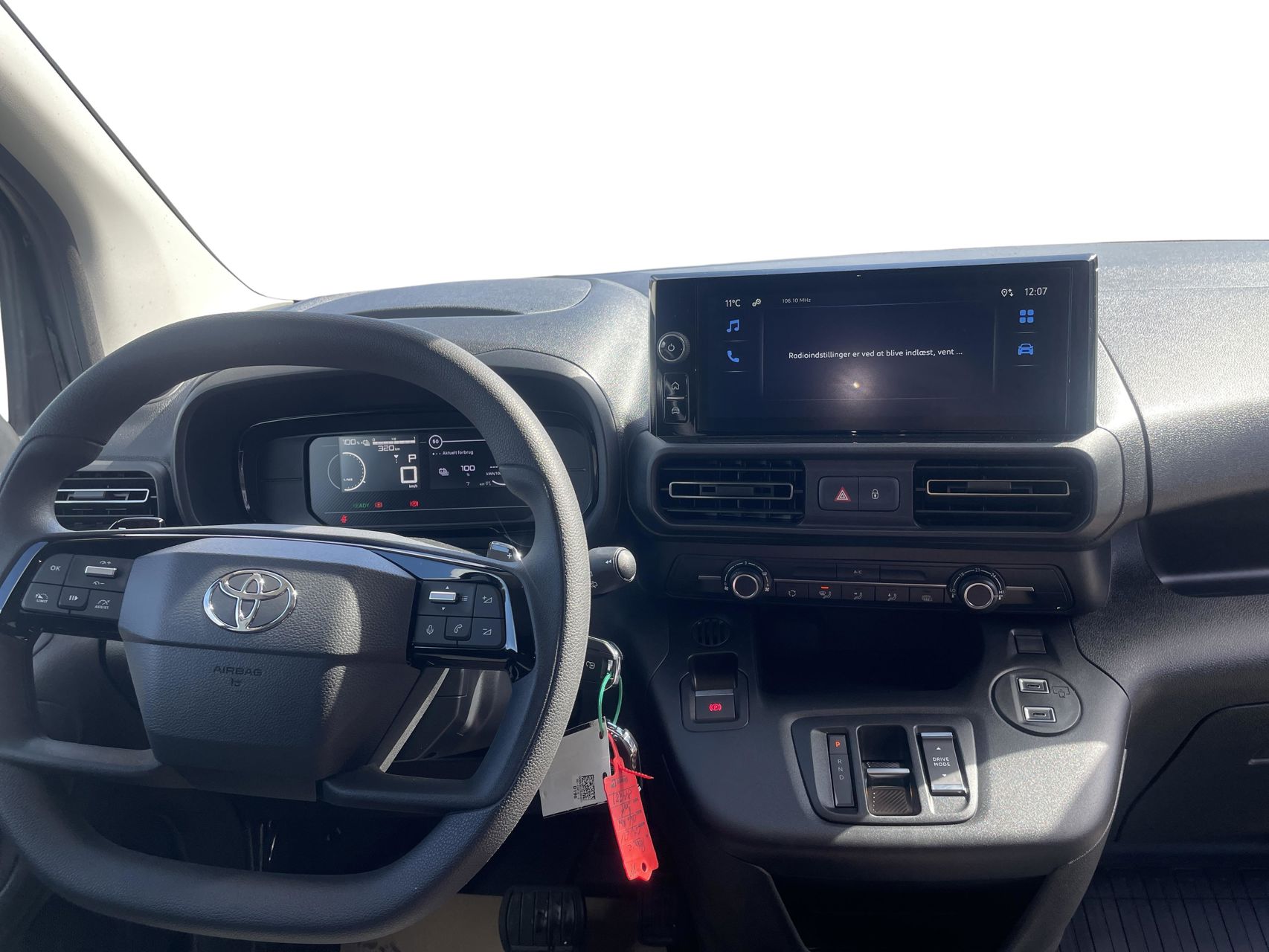 Billede af Toyota Proace City Electric Long EL Comfort Master 2 Skydedøre 136HK Van Aut.