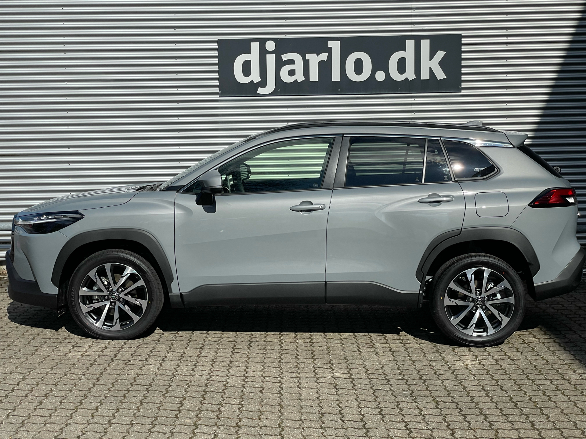 Billede af Toyota Corolla Cross 1,8 Hybrid Style Comfort 140HK 5d Aut.