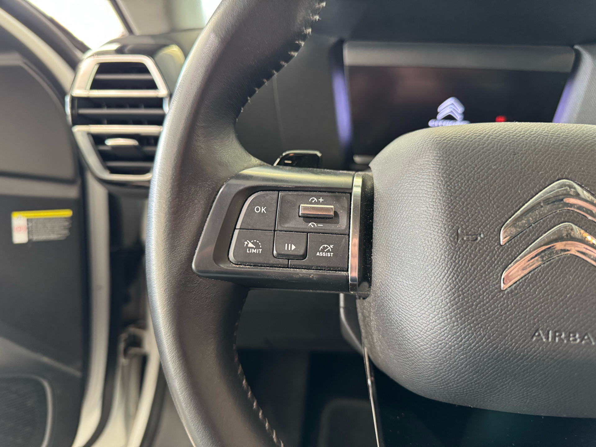 Billede af Citroën C4 1,5 Blue HDi Feel EAT8 130HK 5d 8g Aut.