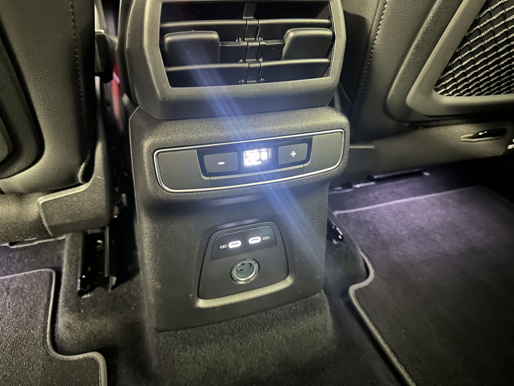 Billede af Audi Q4 40 E-tron S Line 204HK 5d Aut.