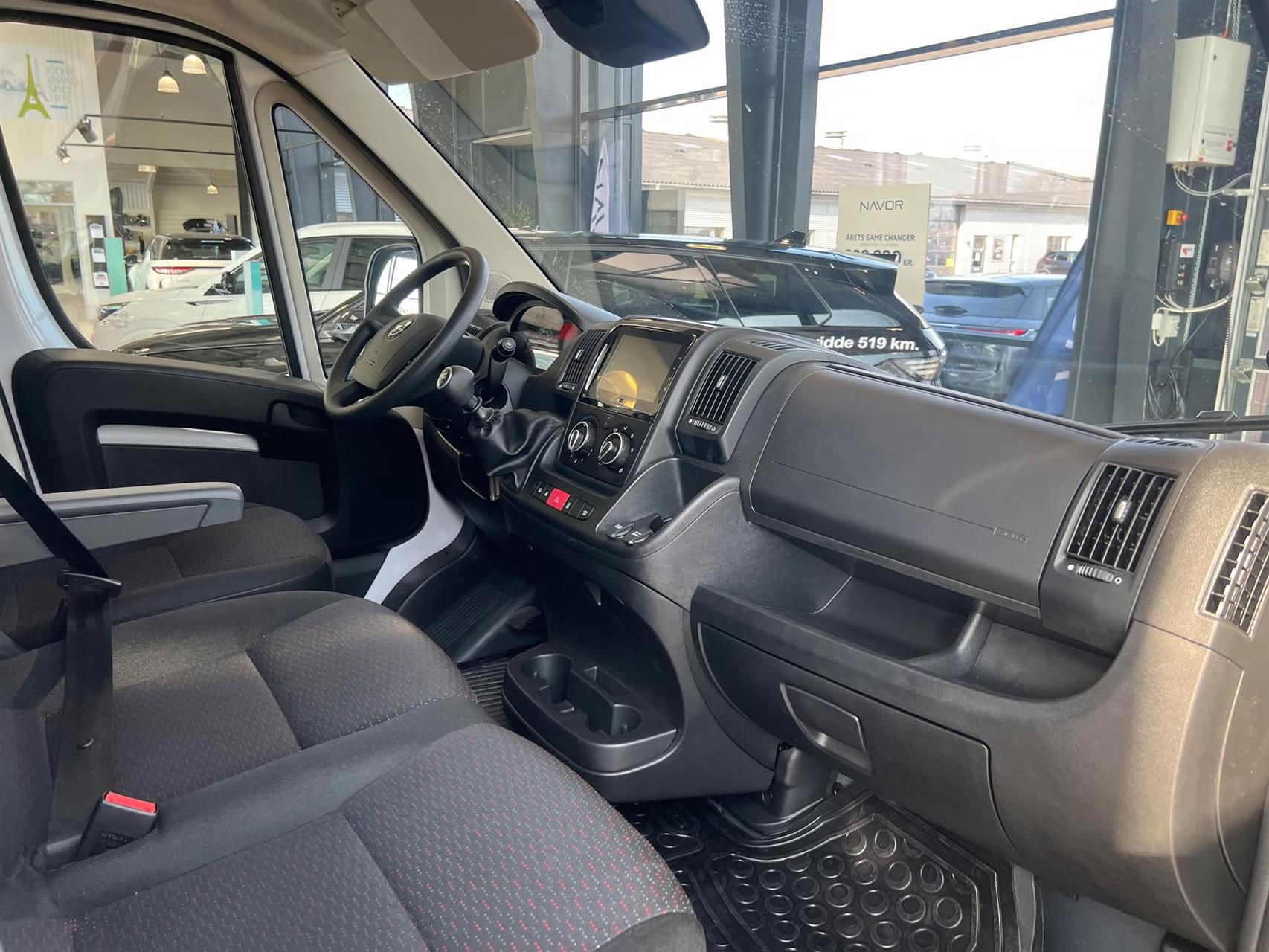 Billede af Opel Movano 33 L3H2 2,2 BlueHDi Enjoy+ 140HK Van 6g