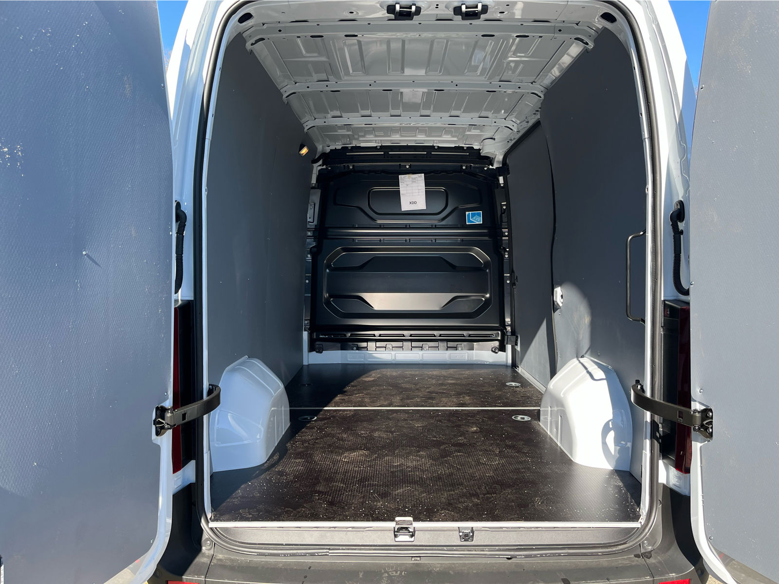 Billede af Nissan Interstar L2H2 2,3 DCi Tekna 150HK Van 6g