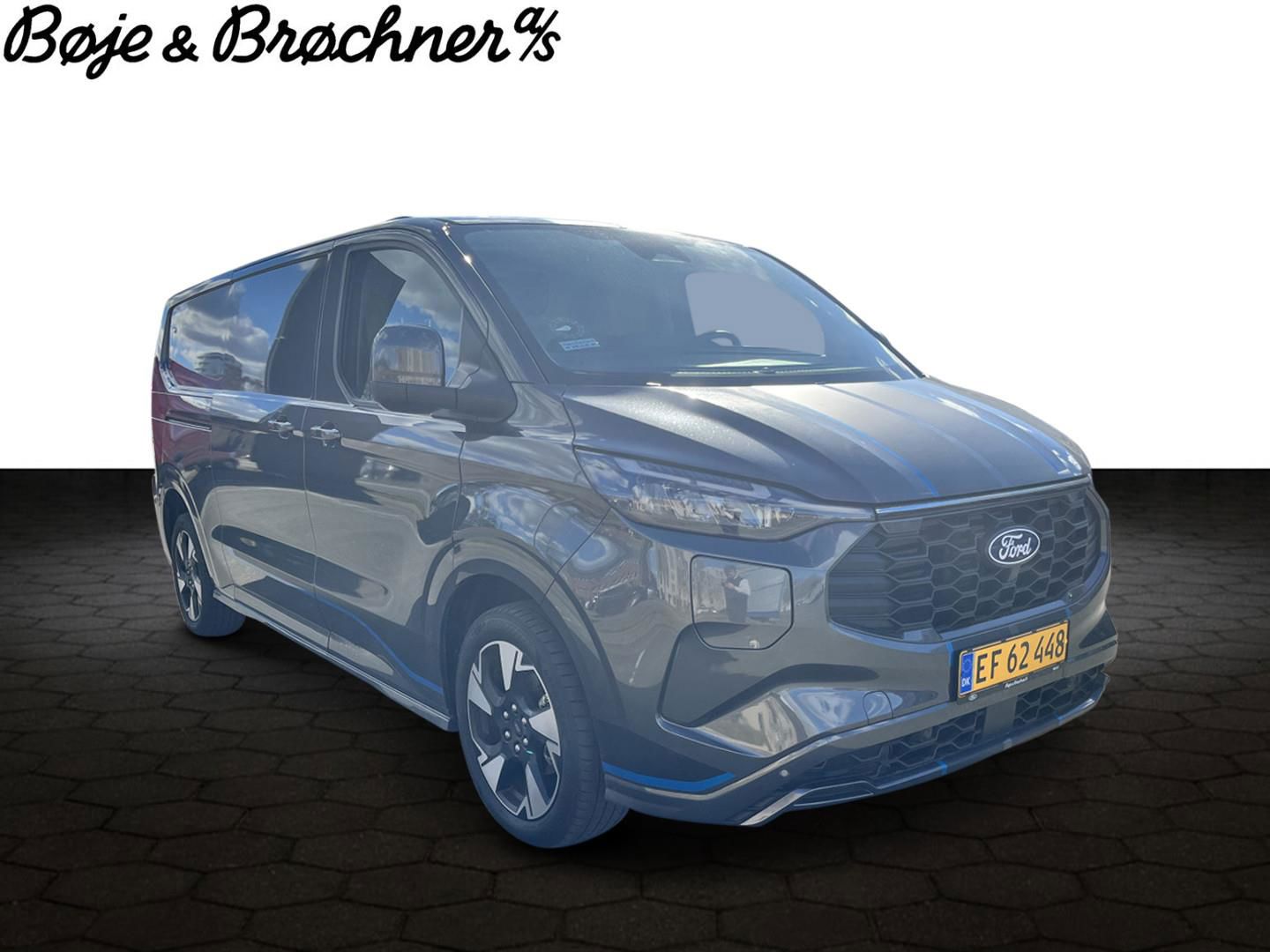Billede af Ford Transit Custom 320 L2H1 2,5 Plugin-hybrid Sport CVT 233HK Van Trinl. Gear
