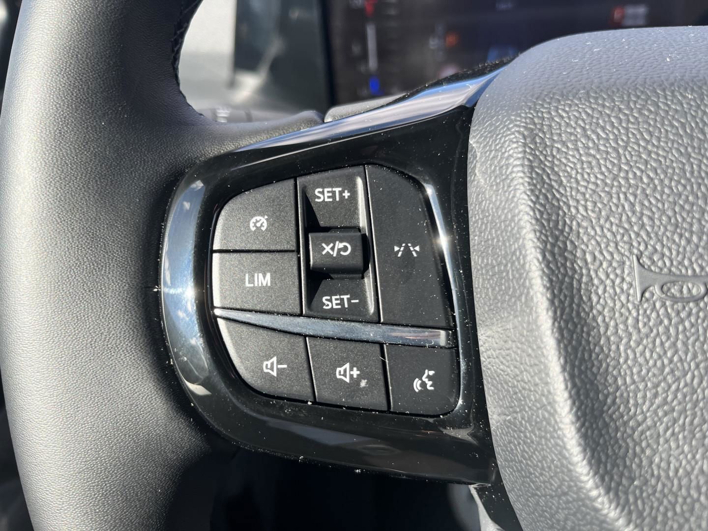 Billede af Ford Transit Custom 320 L2H1 2,5 Plugin-hybrid Sport CVT 233HK Van Trinl. Gear