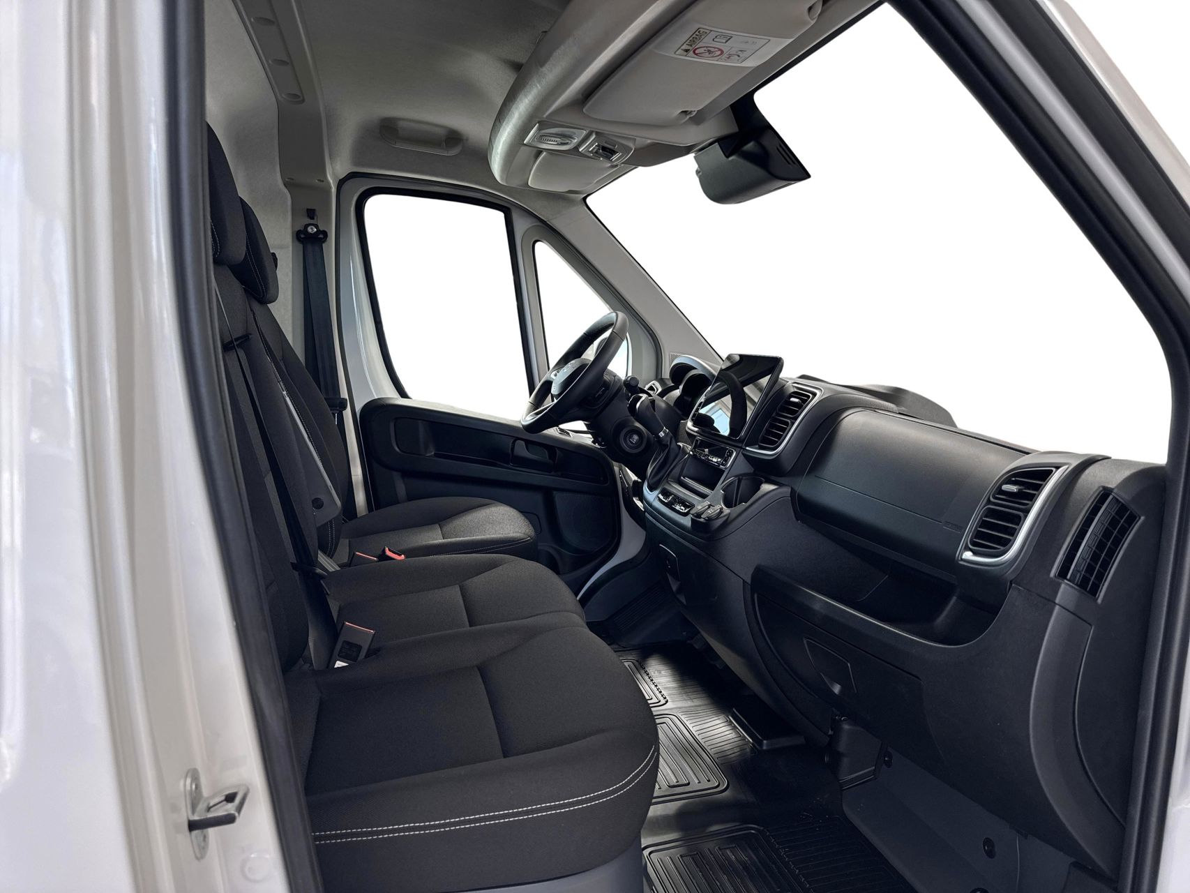 Billede af Toyota Proace Max 2.2D 140hk Medium/To skydedøre m. højt tag aut.gear Comfort Master