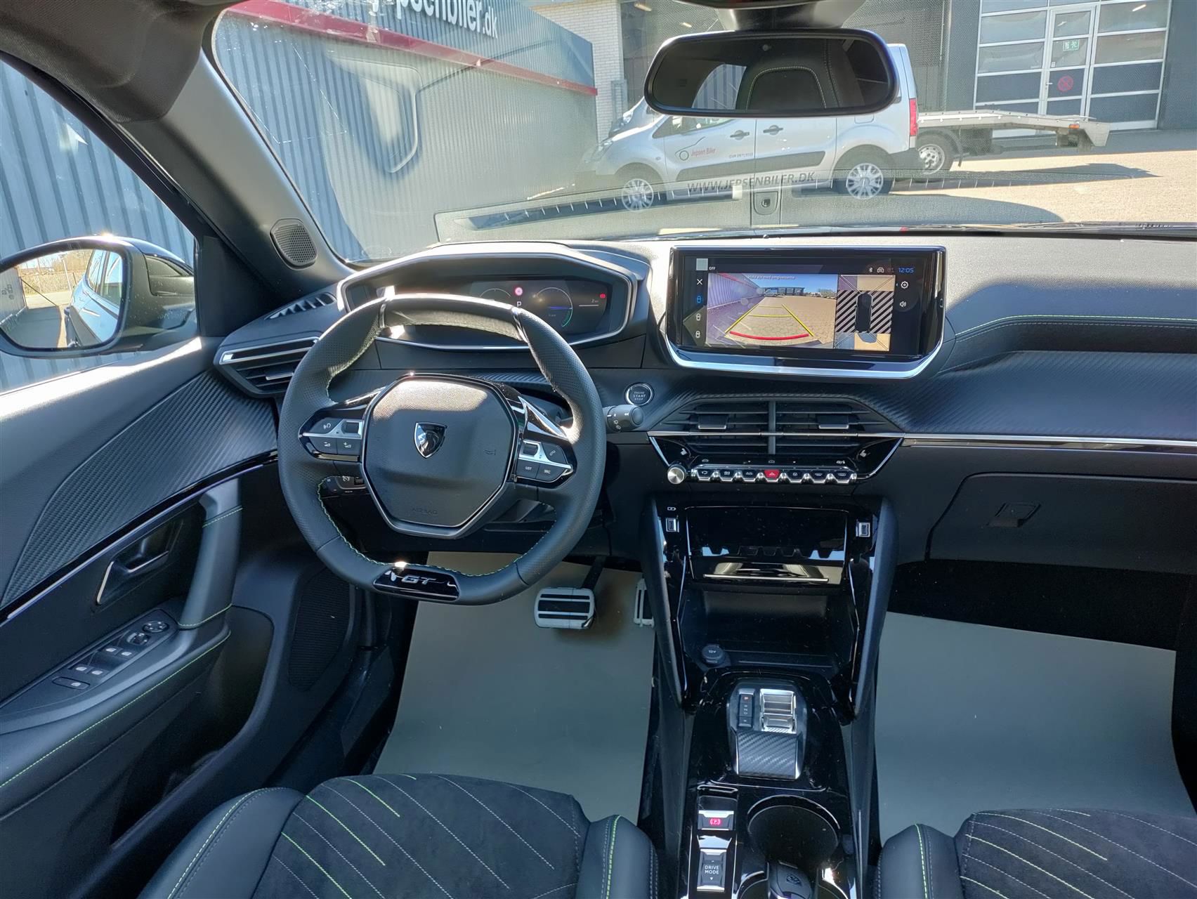 Billede af Peugeot e-2008 EL GT 156HK 5d Aut.