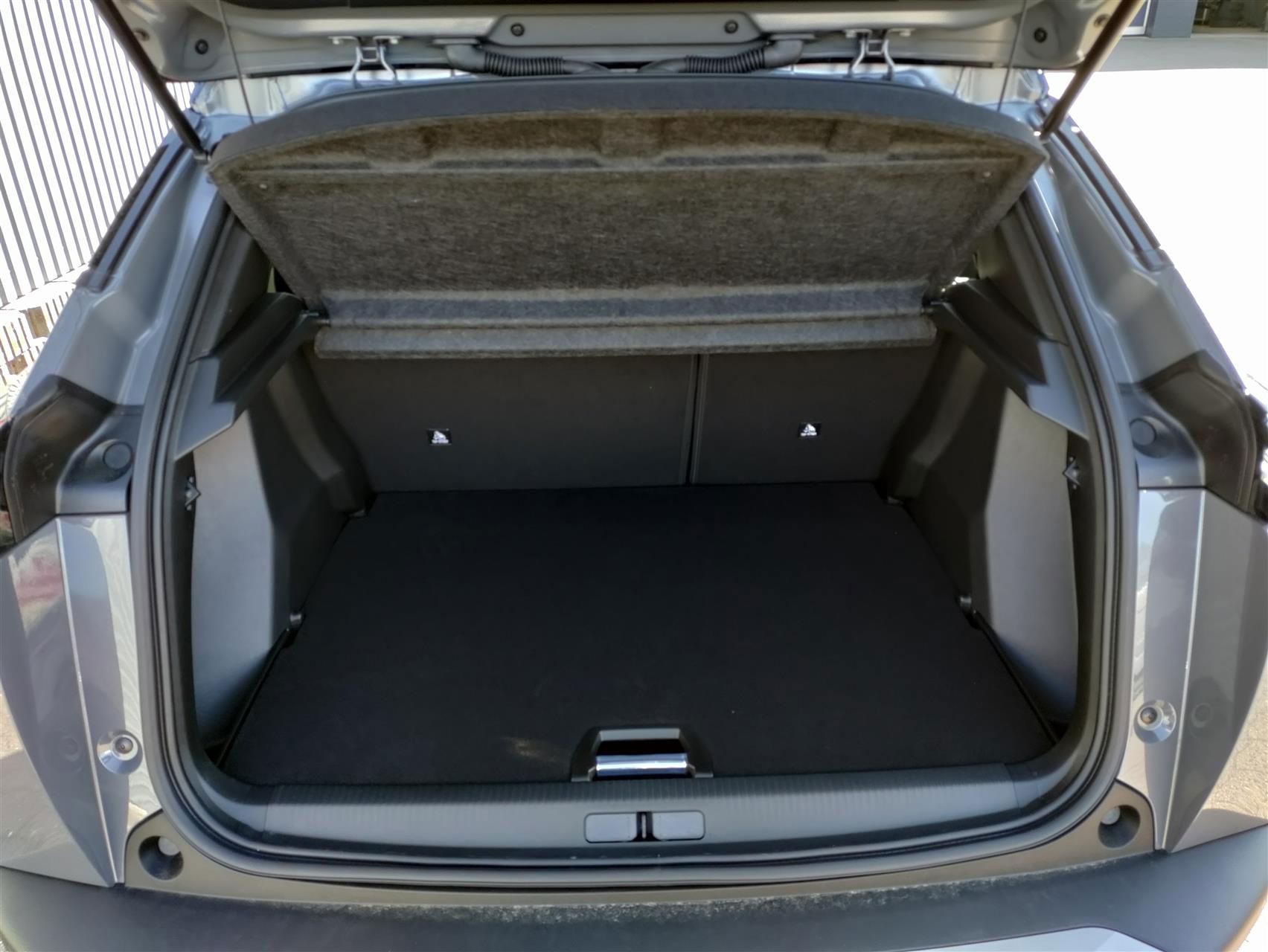 Billede af Peugeot e-2008 EL GT Sky 156HK 5d Aut.