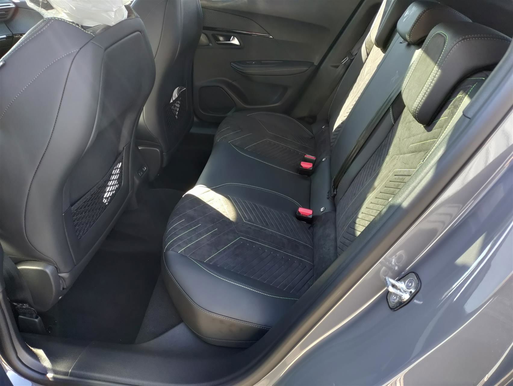 Billede af Peugeot e-2008 EL GT Sky 156HK 5d Aut.