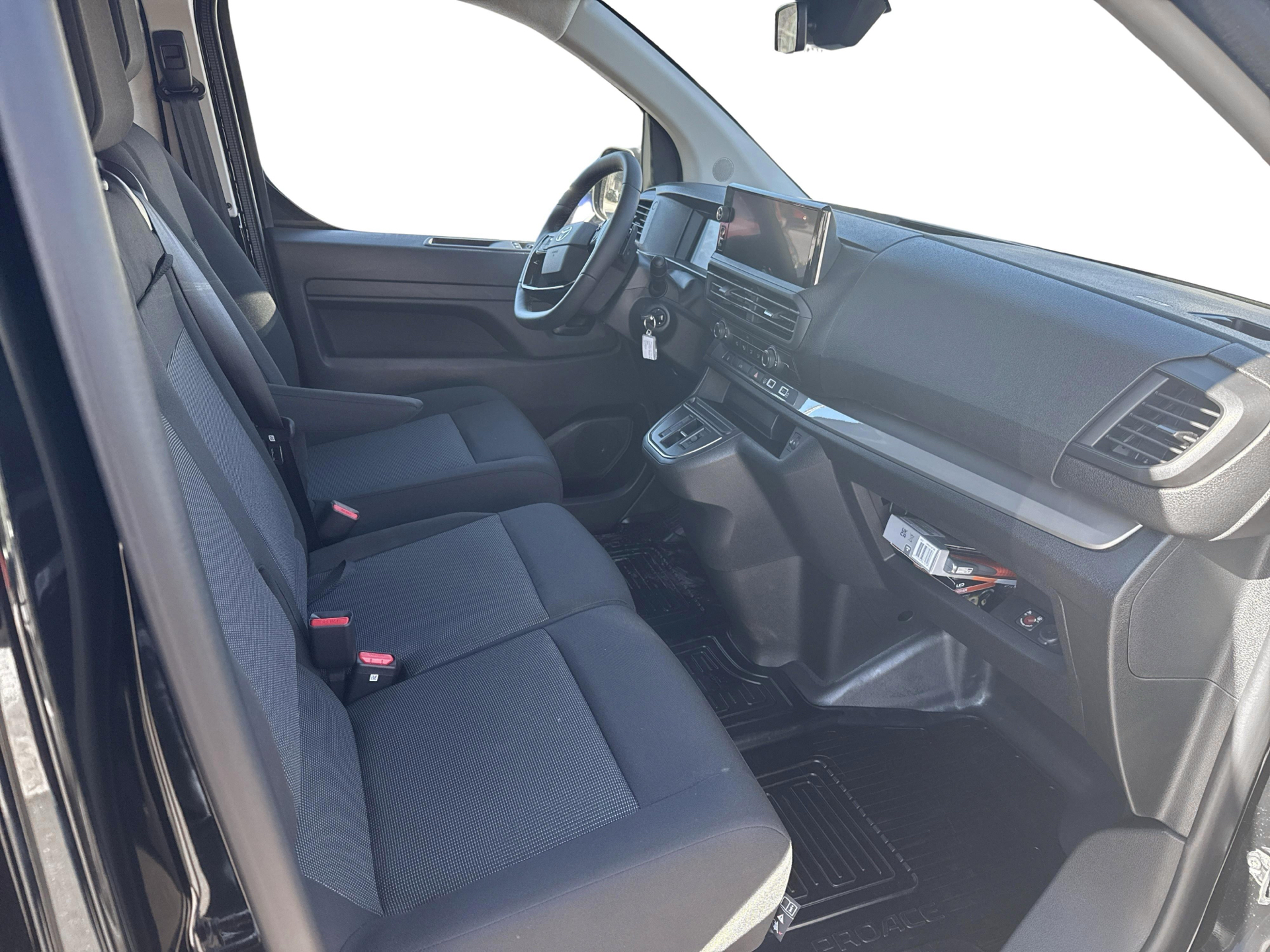 Billede af Toyota Proace Long 2,0 D Comfort Master 144HK Van 8g Aut.