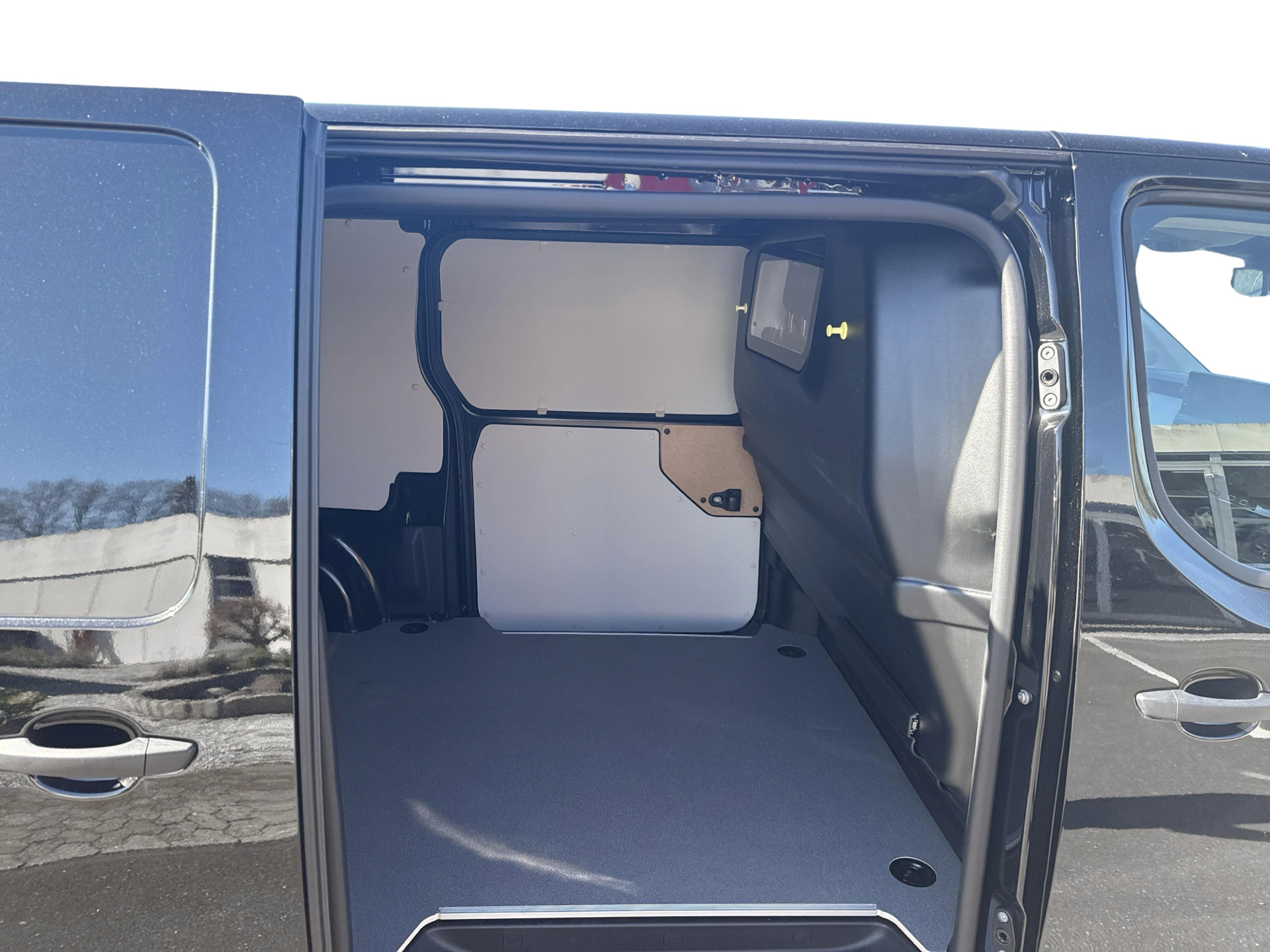 Billede af Toyota Proace Long 2,0 D Comfort Master 144HK Van 8g Aut.