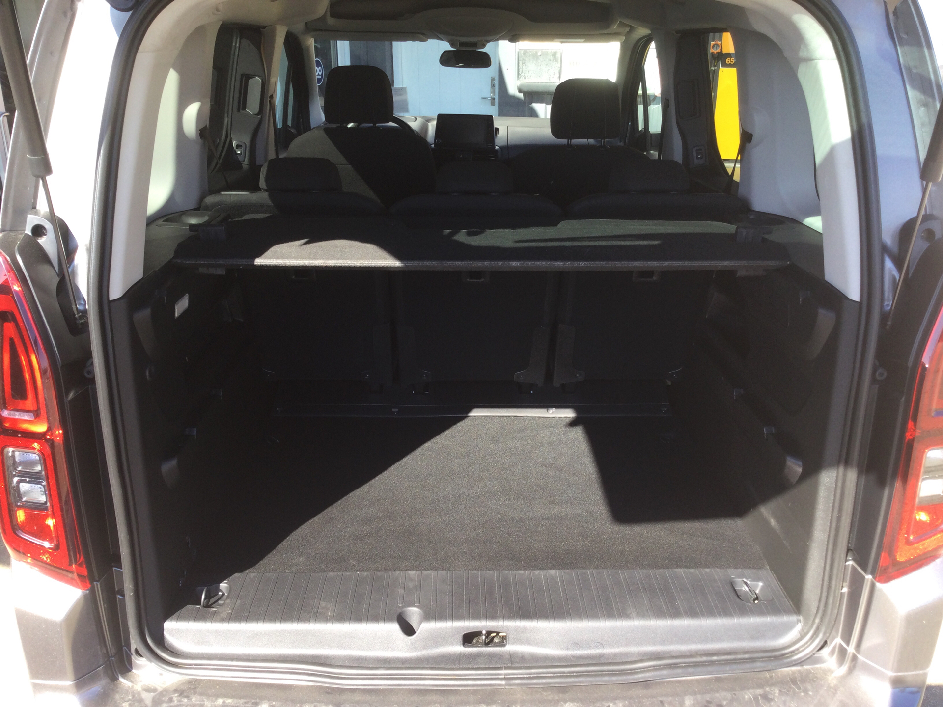 Billede af Toyota Proace City Verso Electric Medium EL Family 2 Skydedøre 136HK Aut.