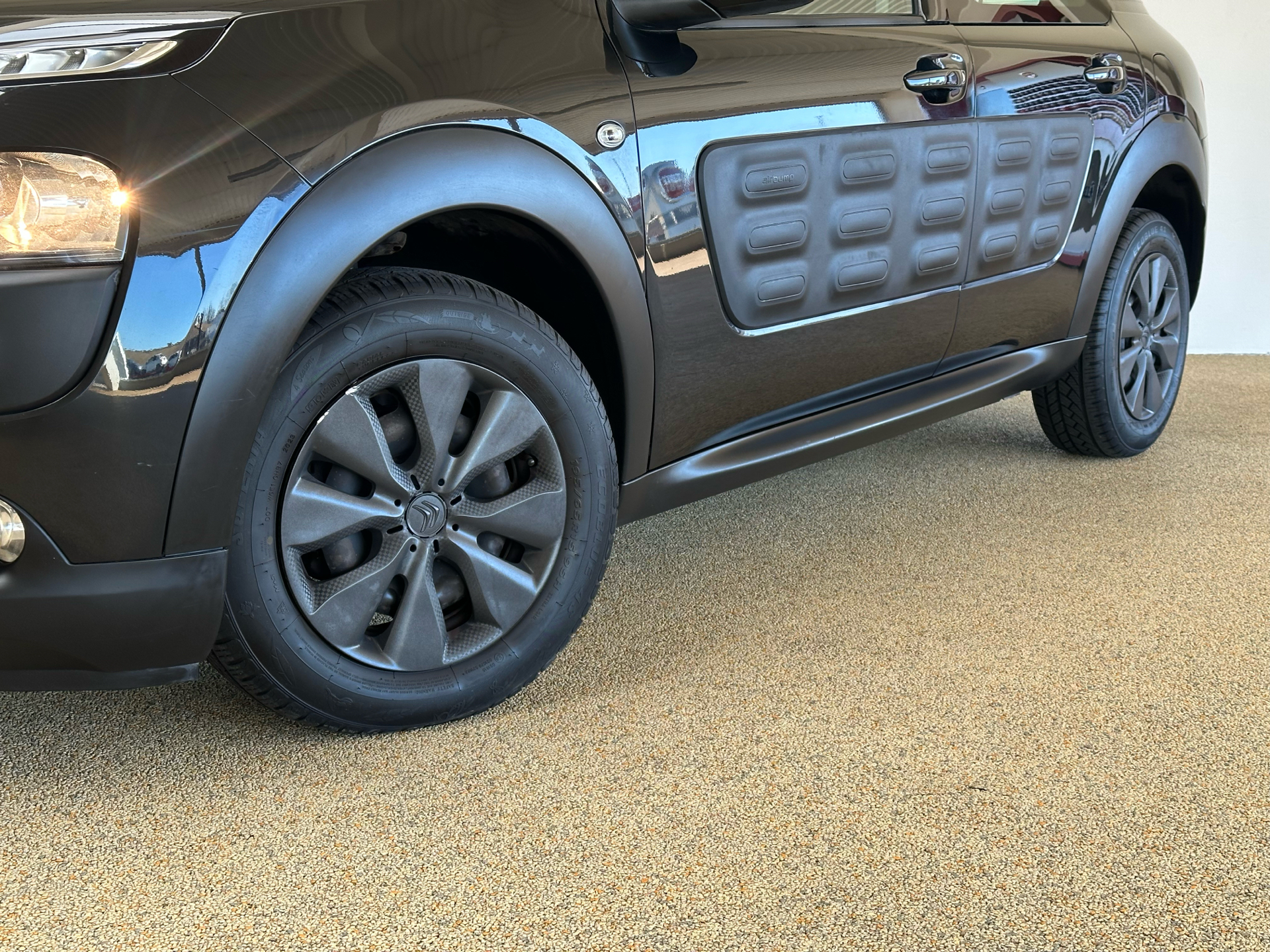 Billede af Citroën C4 Cactus 1,6 Blue HDi Extravaganza start/stop 100HK 5d