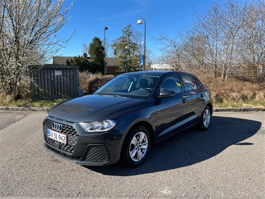 Audi A1 Sportback 1,0 30 TFSI S Tronic 116HK 5d 7g Aut.