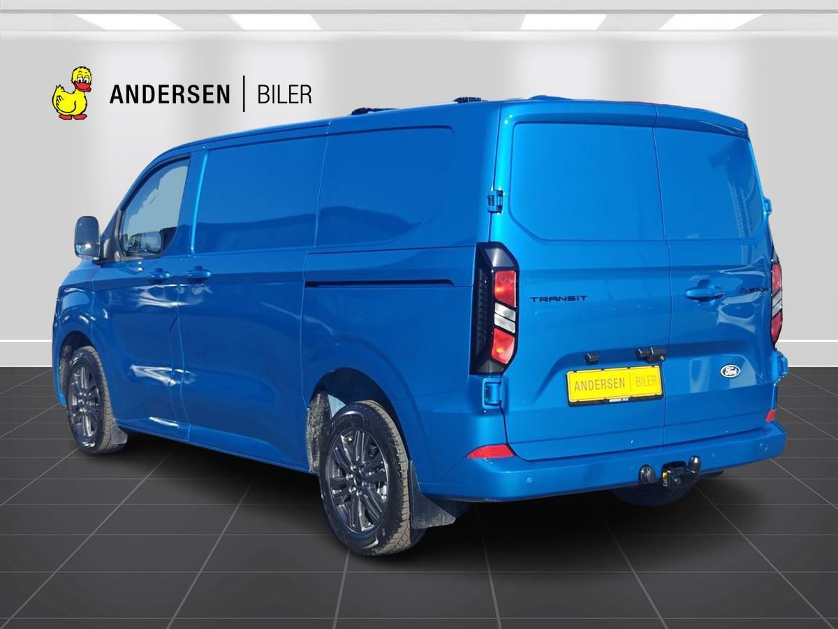 Billede af Ford Transit Custom 320 L1H1 2,0 EcoBlue Limited 170HK Van 8g Aut.