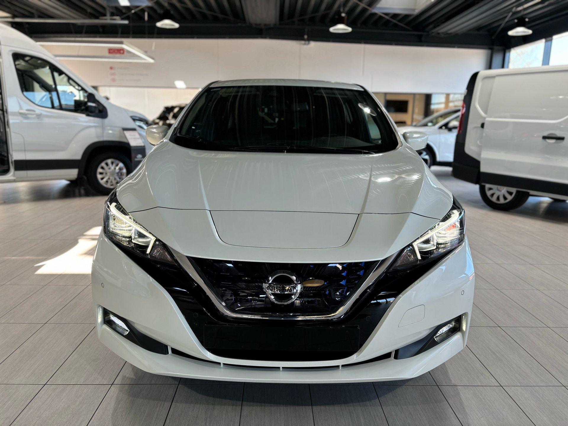 Billede af Nissan Leaf EL N-Connecta 40 kWh 150HK 5d Aut.