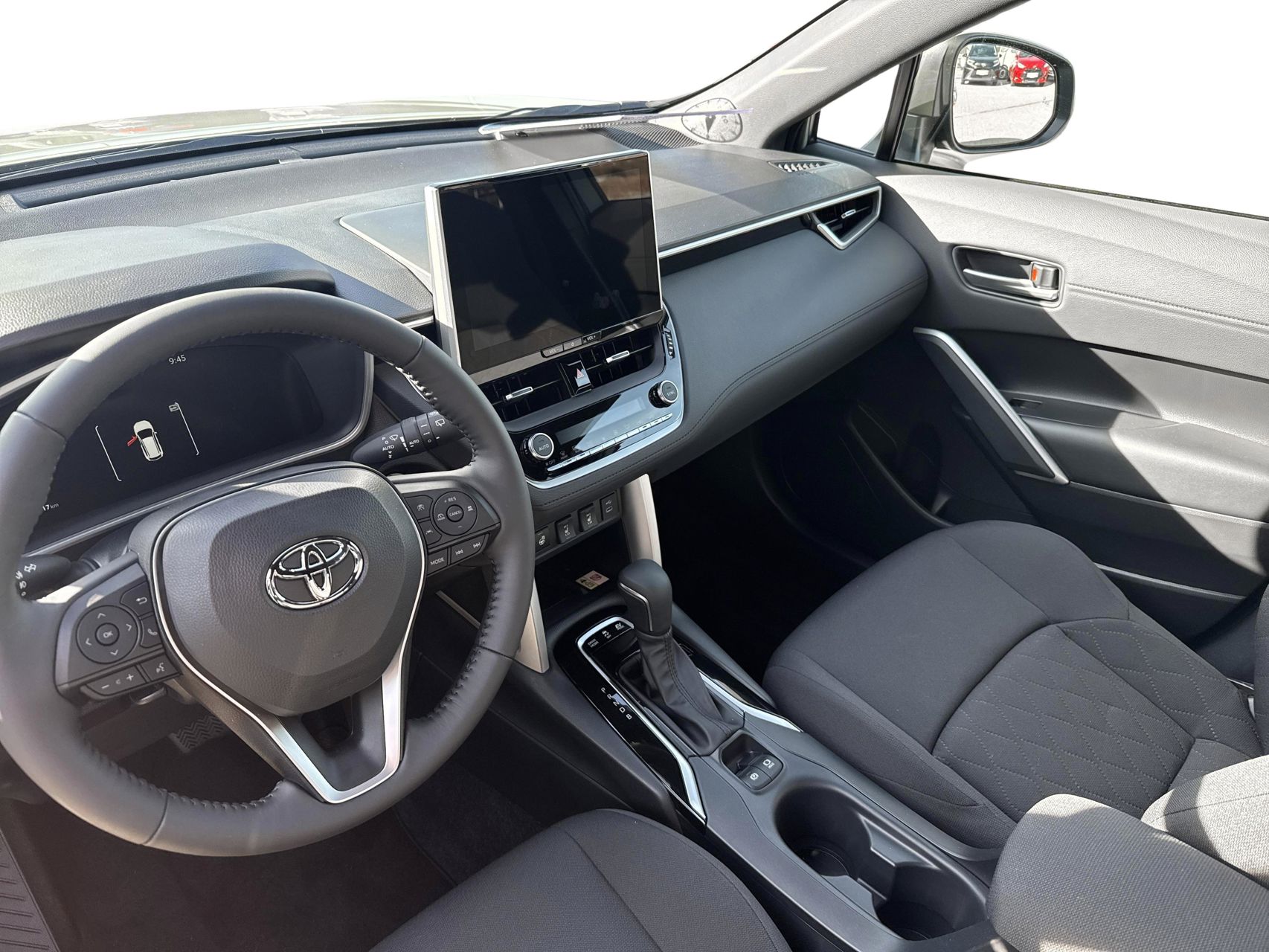 Billede af Toyota Corolla Cross 1,8 Hybrid Style Comfort 140HK 5d Aut.